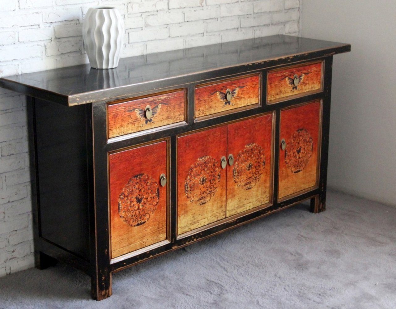 OPIUM OUTLET Sideboard Kommode Vintage Möbel mit authentischen Motiven (Asia Asiatisch Chinesisch Orientalisch Antik-Stil shabby-chic, aus Holz, Schrank Hochzeitsschrank Anrichte Büffet Vitrine), B x T x H: 170 x 45 x 85 cm, komplett montiert