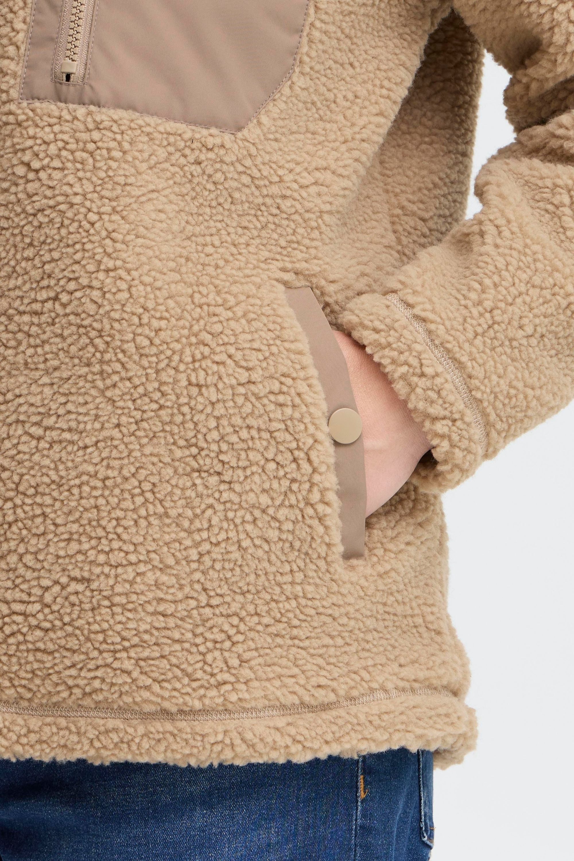 OXMO Plüschjacke OXABBY Gemütliche Plüschjacke mit Paspeltaschen