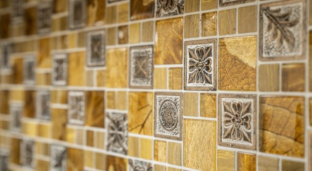 Mosani Mosaikfliesen Glasmosaik Resin gold Mosaikfliesen grau Kunststein