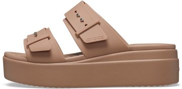 Crocs Brooklyn Low Wedge Pantolette, Plateau, Sommerschuh, Schlappen mit Schnallenverschluss