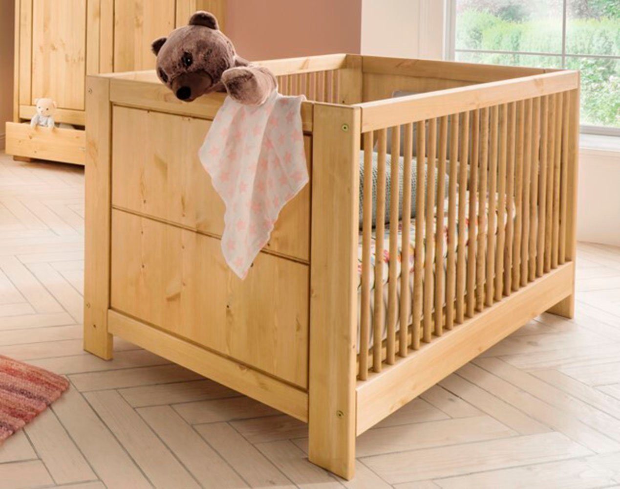 Lüttenhütt Babybett Lüttenhütt Vita, Kinderbett 70x140 cm höhenverstellbar mit Lattenrost + Schlupfsprossen gelaugt