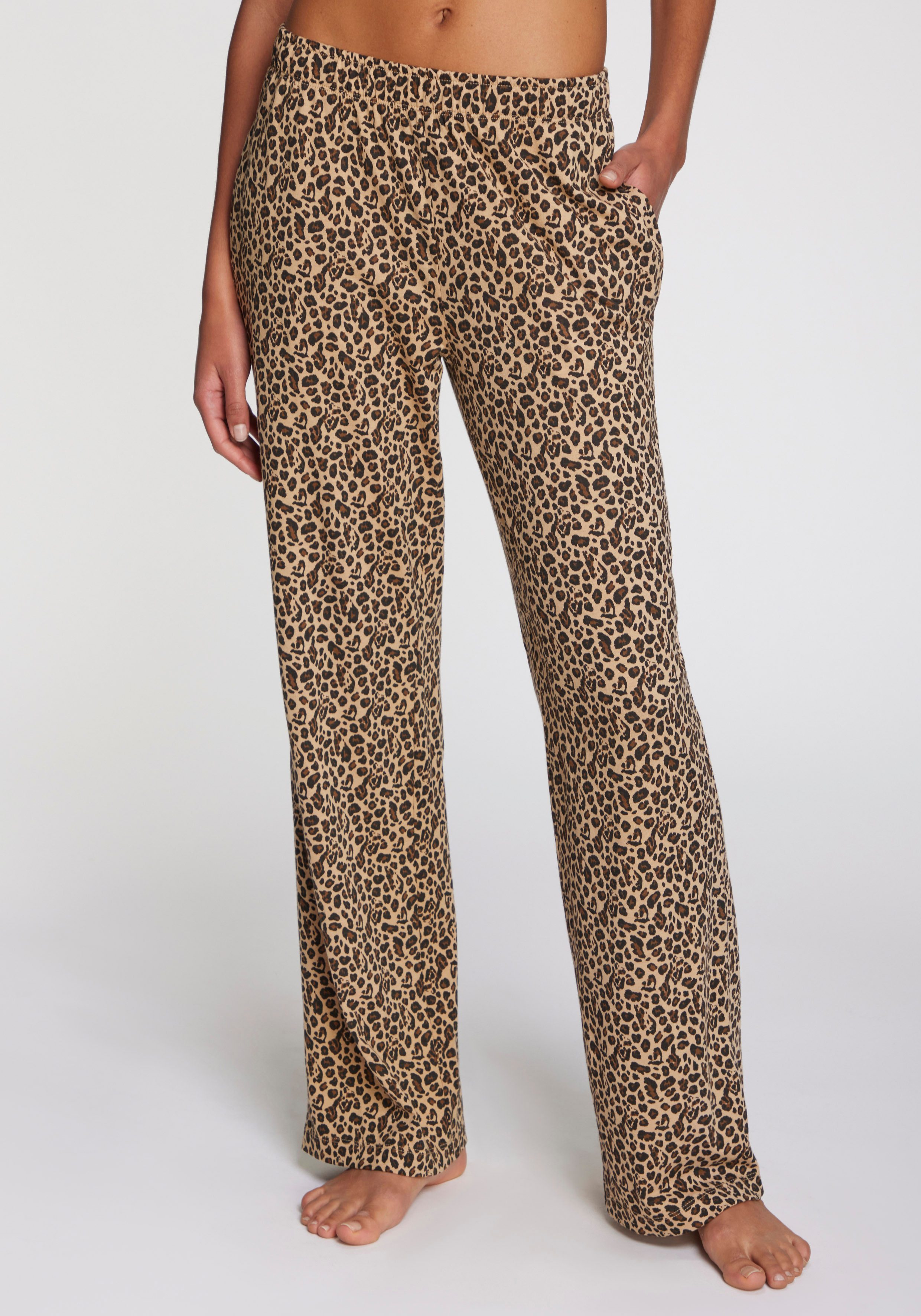 s.Oliver Pyjamahose (1-tlg) mit weitem Bein