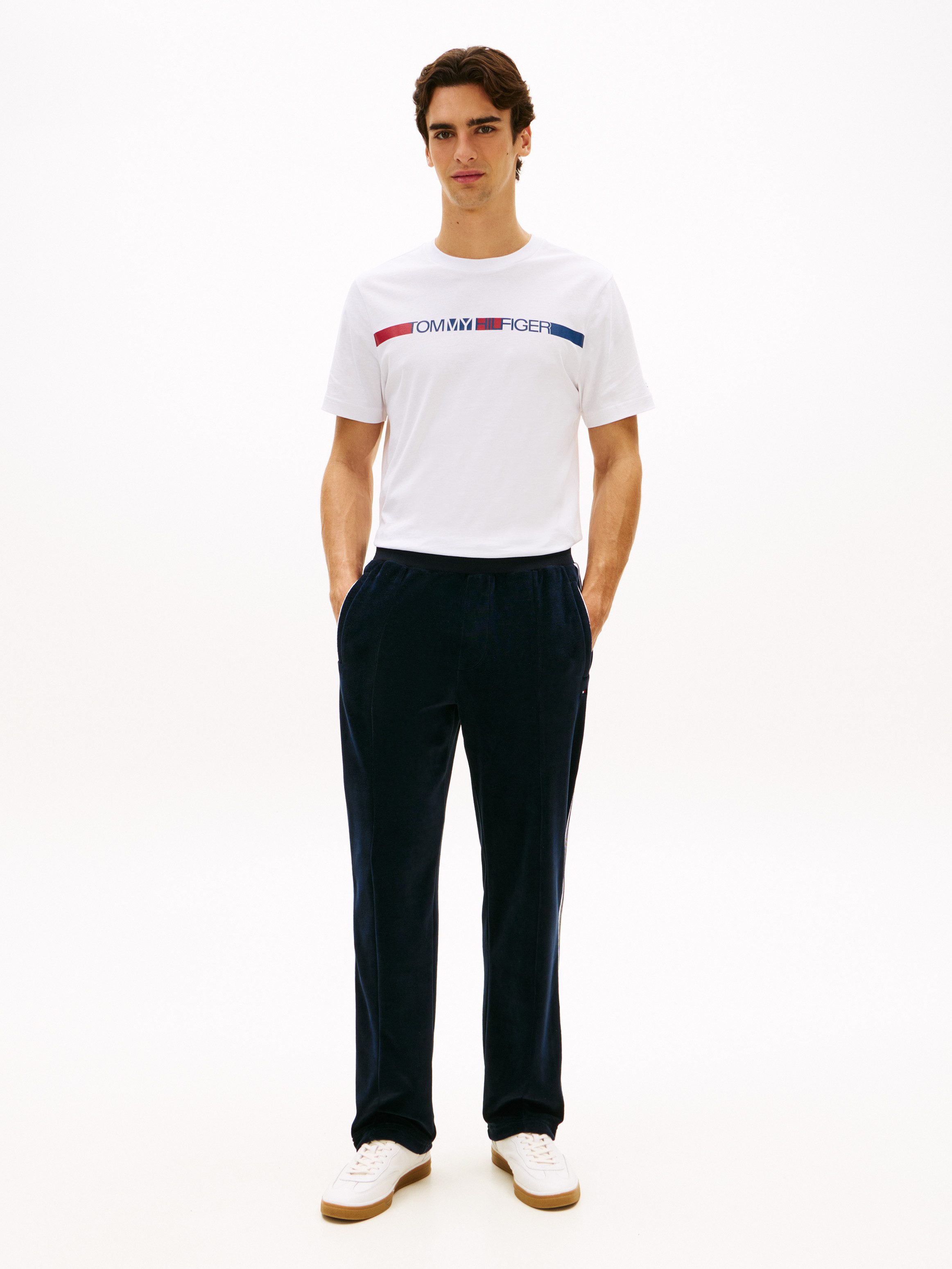 Tommy Hilfiger T-Shirt BRAND LOVE STRIPE Regular fit mit Rundhalsausschnitt – Bild 3 von 5