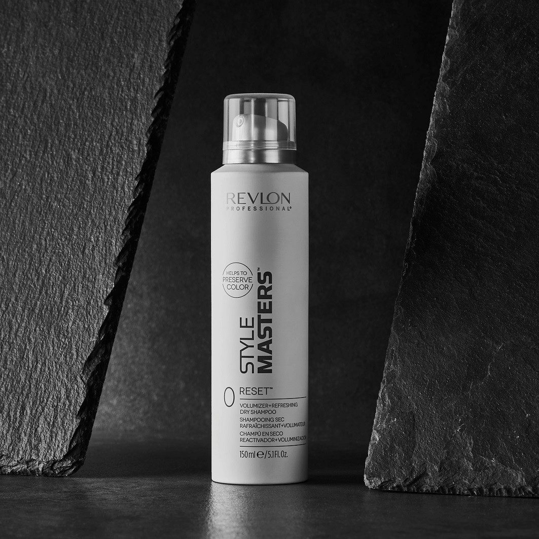 REVLON PROFESSIONAL Trockenshampoo STYLE MASTERS DOUBLE OR NOTHING RESET, Nur minimale Puderrückstände, ideal für jede Länge und Haartypen.