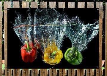 Wallario Sichtschutzzaunmatten Paprika-Mix - frische Paprika in rot, gelb und grün im Wasser