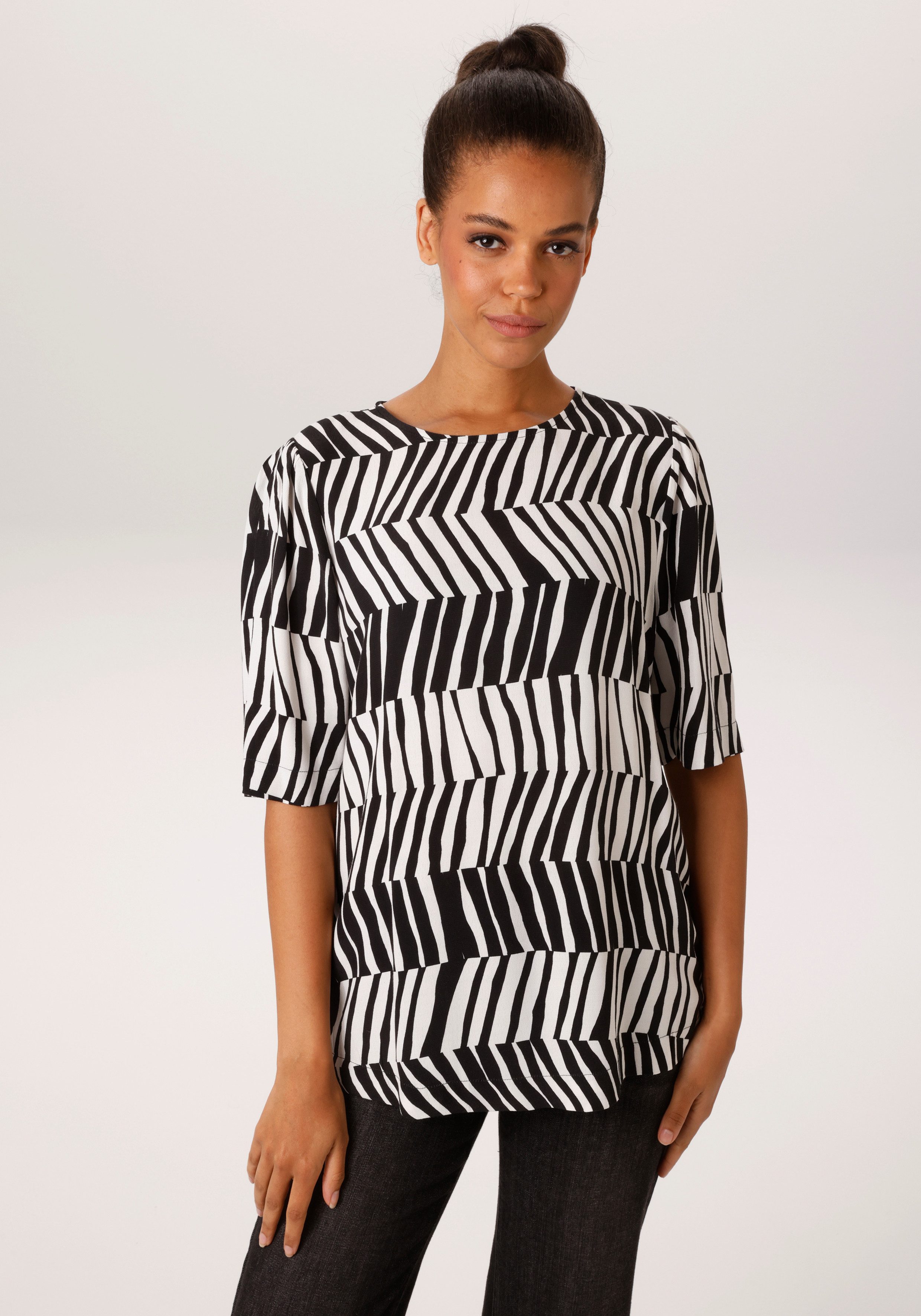 Aniston CASUAL Schlupfbluse mit extravagantem Streifenmuster - NEUE KOLLEKTION