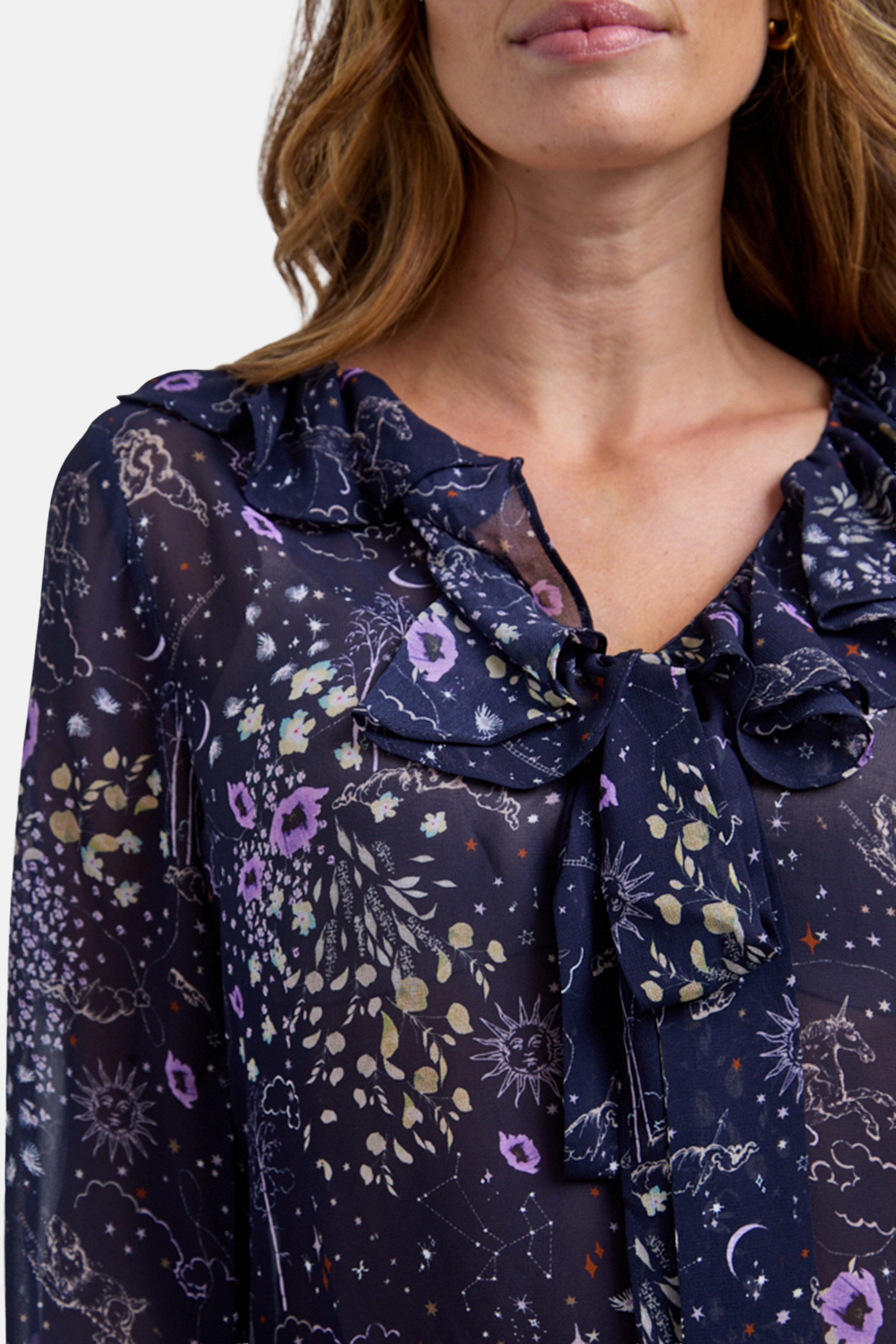 Lily and Lionel Hemdbluse Joni Ruffle Neck Zodiac Print Blouse Damen