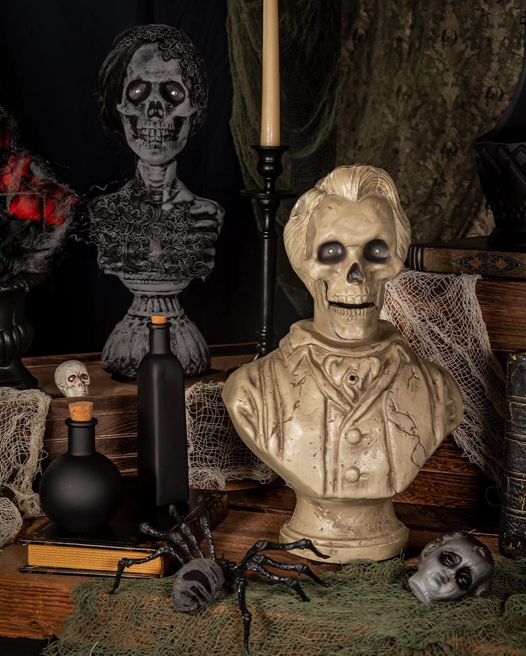 Horror-Shop Dekoobjekt Grüner Halloween Deko Stoff im Fetzen-Look 300 x 7 – Bild 3 von 3