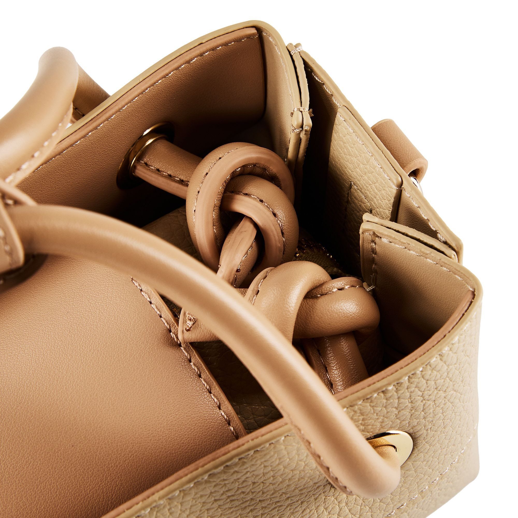 VALENTINO BAGS Schultertasche Alexia, Polyurethan