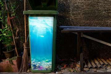 MuchoWow Wandsticker Unterwasserwelt - Meerestiere - Wasser - Korallen - Blau (1 St), Mülleimer-aufkleber, Mülltonne, Sticker, Container, Abfalbehälter