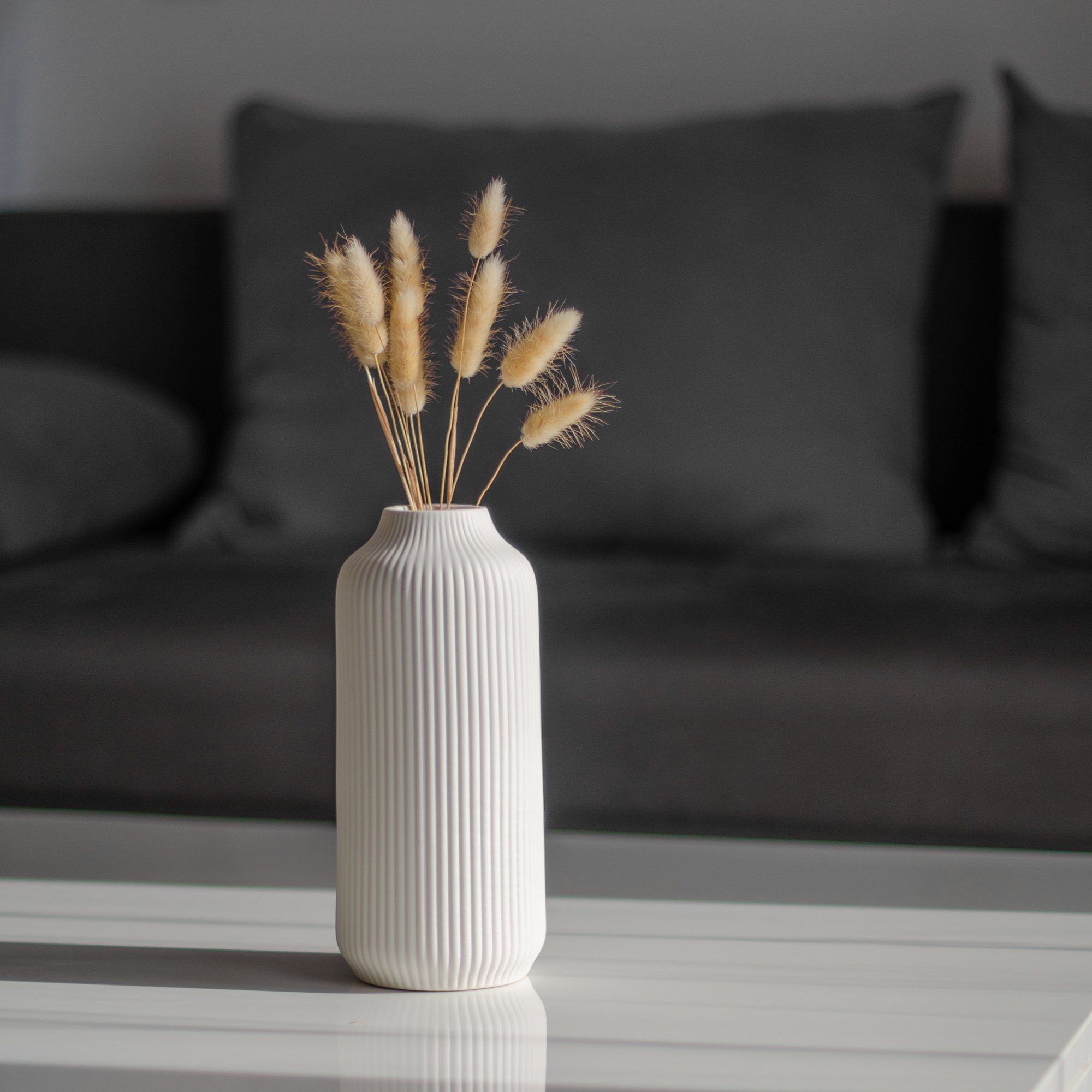 flature Tischvase Keramik Vase mit Pampasgras Blumen - für Rillen und