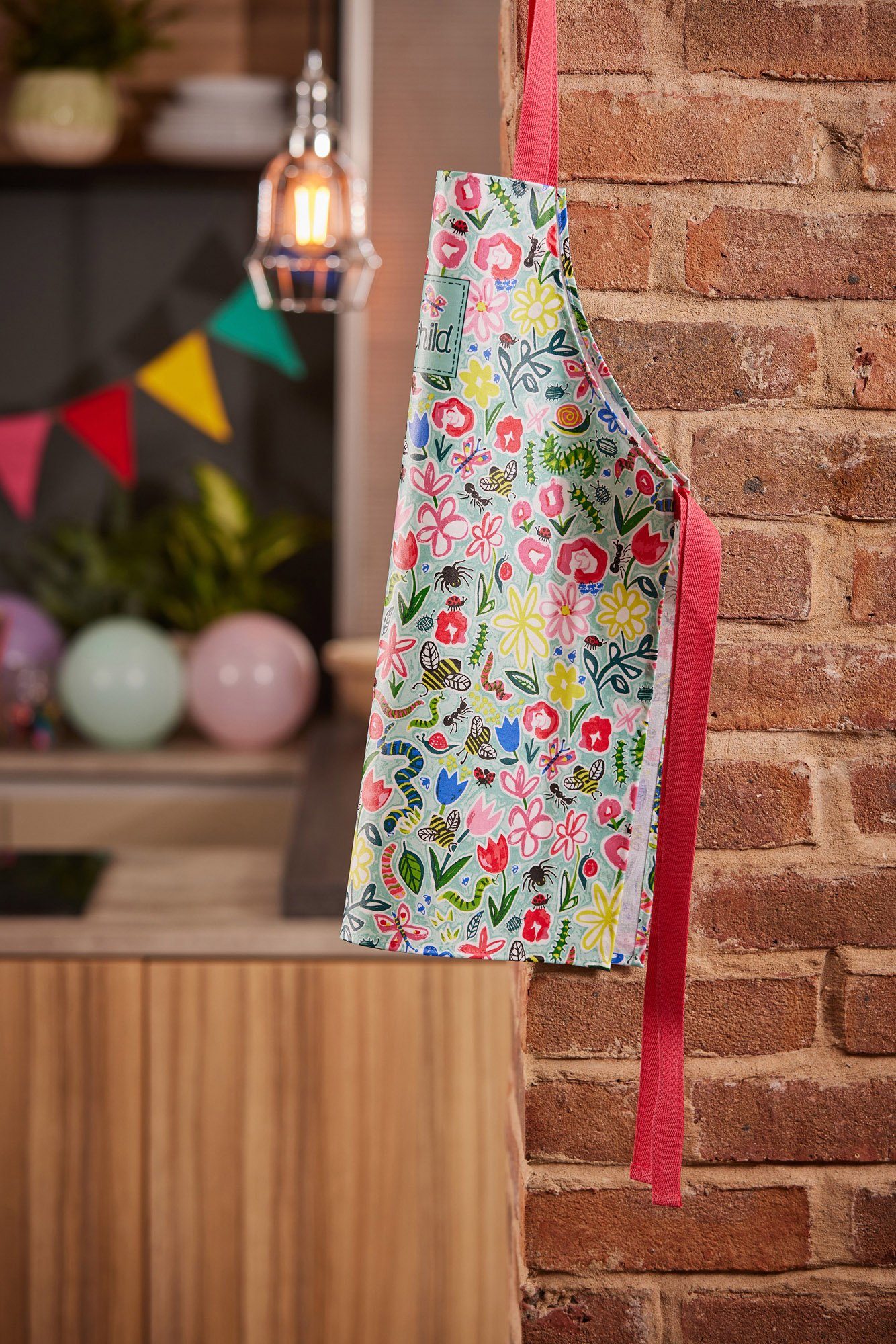Ulster Weavers Kochschürze Kids Aprons, (Set, 1-tlg., Set), Baumwolle PVC-Überzug ca. 45x57cm Kinderschürze Bastel-/Malschürze