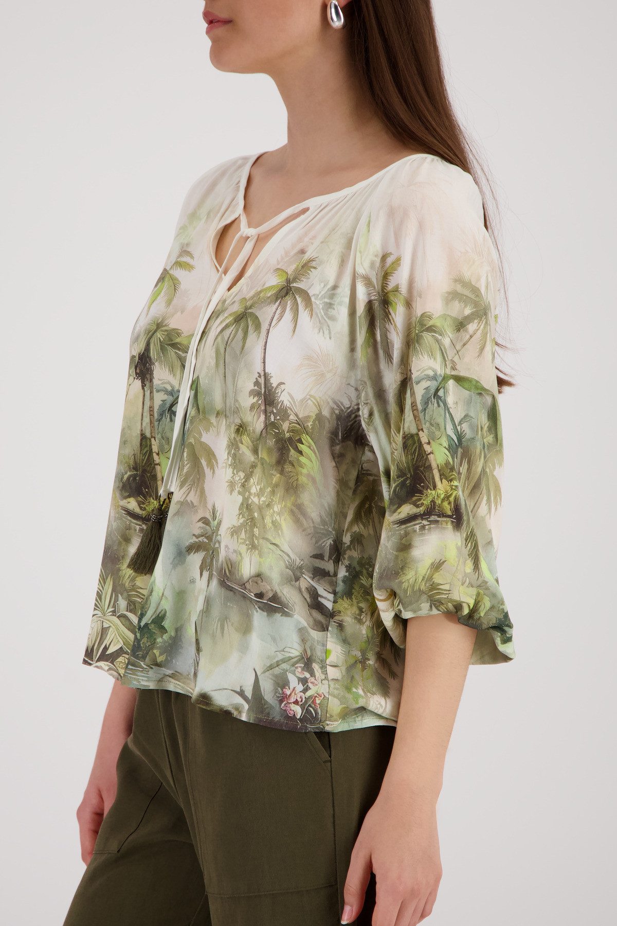 Monari Schlupfbluse Bluse Tropical Allover Regular fit mit tropischem Print
