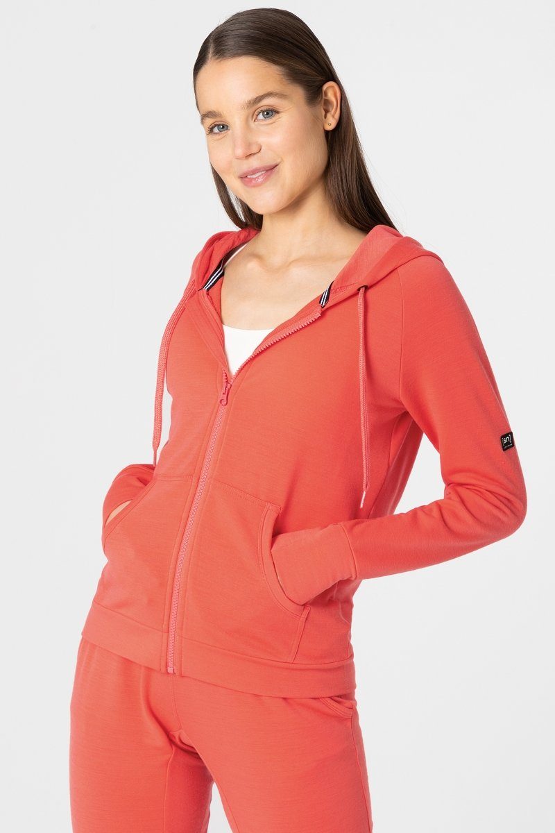 SUPER.NATURAL Sweatjacke Merino Hoodie W ESSENTIAL ZIP HOODIE optimaler Merino-Materialmix