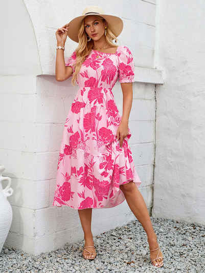 BlauWave Дирндль Modisches Kleid mit schrägem Ausschnitt und Blumendruck (1-tlg., Geeignet für Sommerausflüge) Taillenlanges Kleid