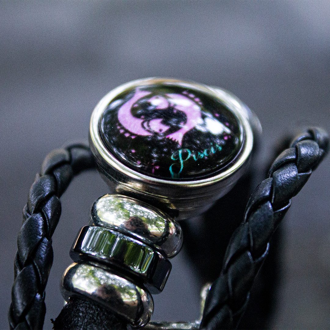 Stelby Armband mit Gravur Armband Sternzeichen Fische mit 3D Gravur im Glas (langlebig, pflegeleicht, unisex, modern, minimalistisch), Weihnachtsgeschenk, Geburtstagsgeschenk, Valentinstaggeschenk
