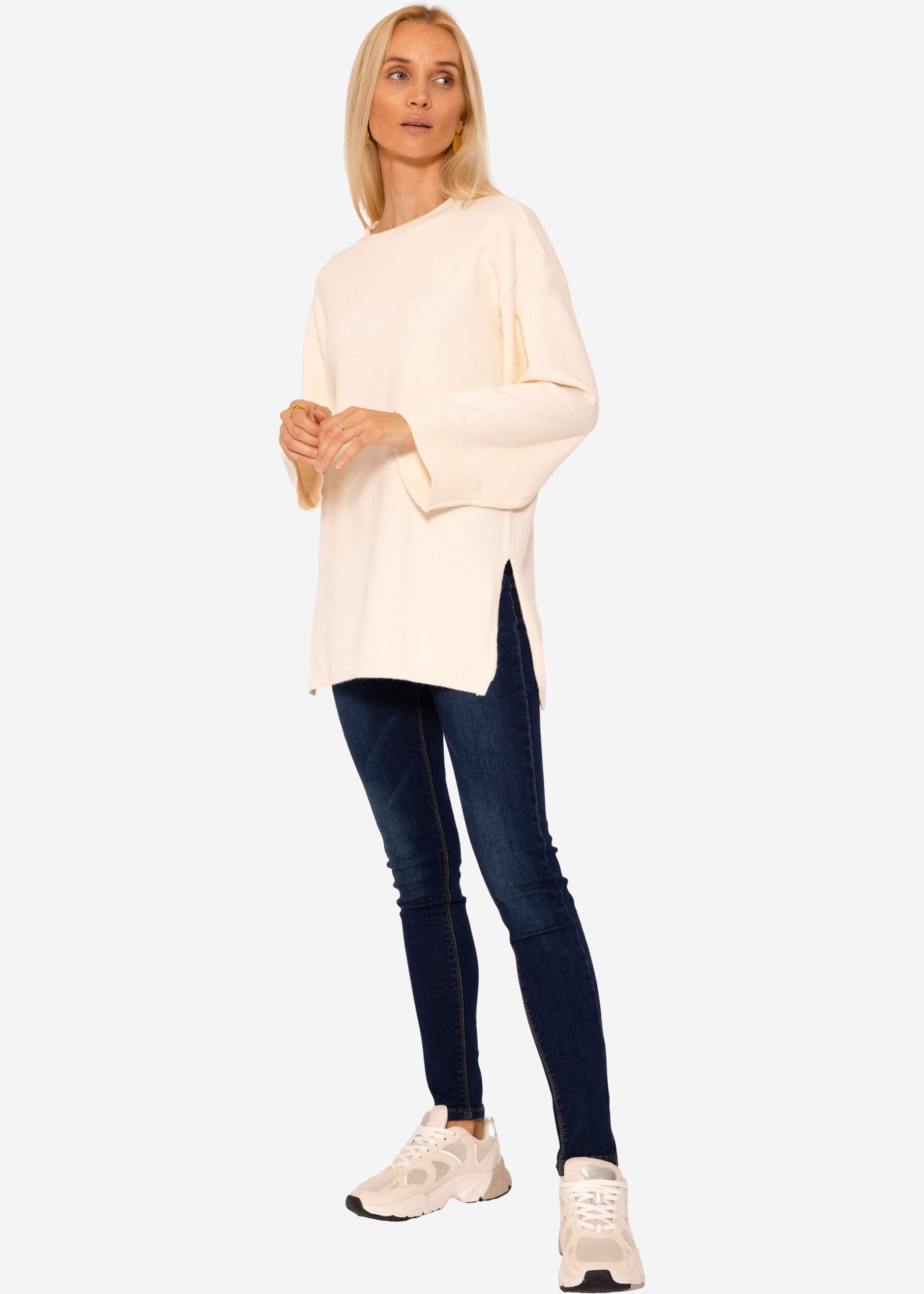 SASSYCLASSY Strickpullover Oversize Pullover Damen aus weichem Feinstrick Lässiger Strickpullover lang mit Rundhals und Seitenschlitzen