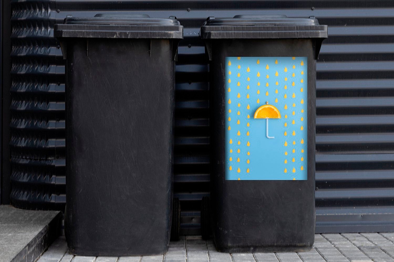MuchoWow Wandsticker Oranger Mülltonne, Regenschirm im Mülleimer-aufkleber, Regen (1 St), Abfalbehälter Container, Sticker