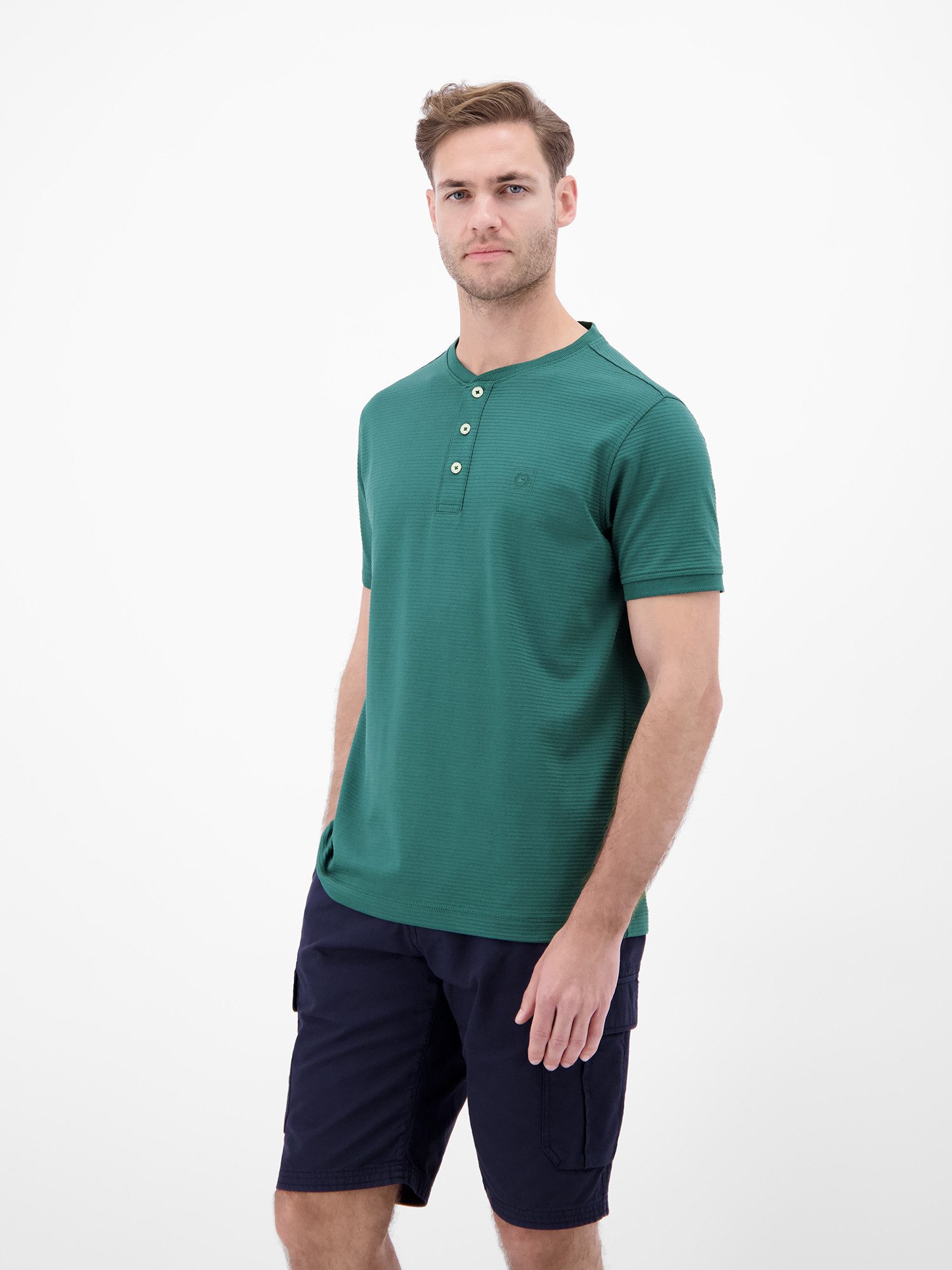 LERROS T-Shirt T-Shirt mit Rundkragen und Cool & Dry Funktion