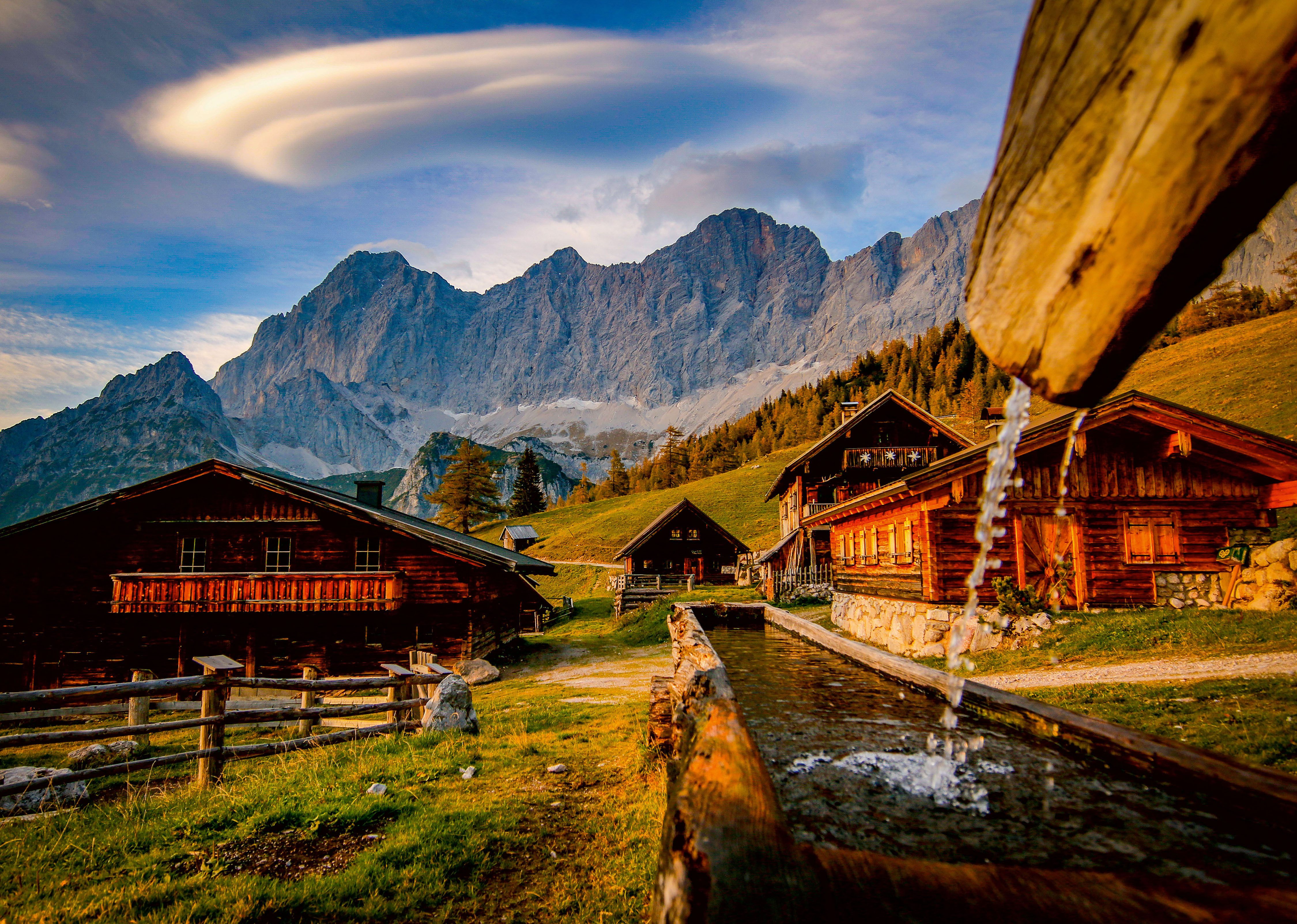 Ravensburger Puzzle Neustattalm am Dachstein, 1000 Puzzleteile, Made in Ger günstig online kaufen