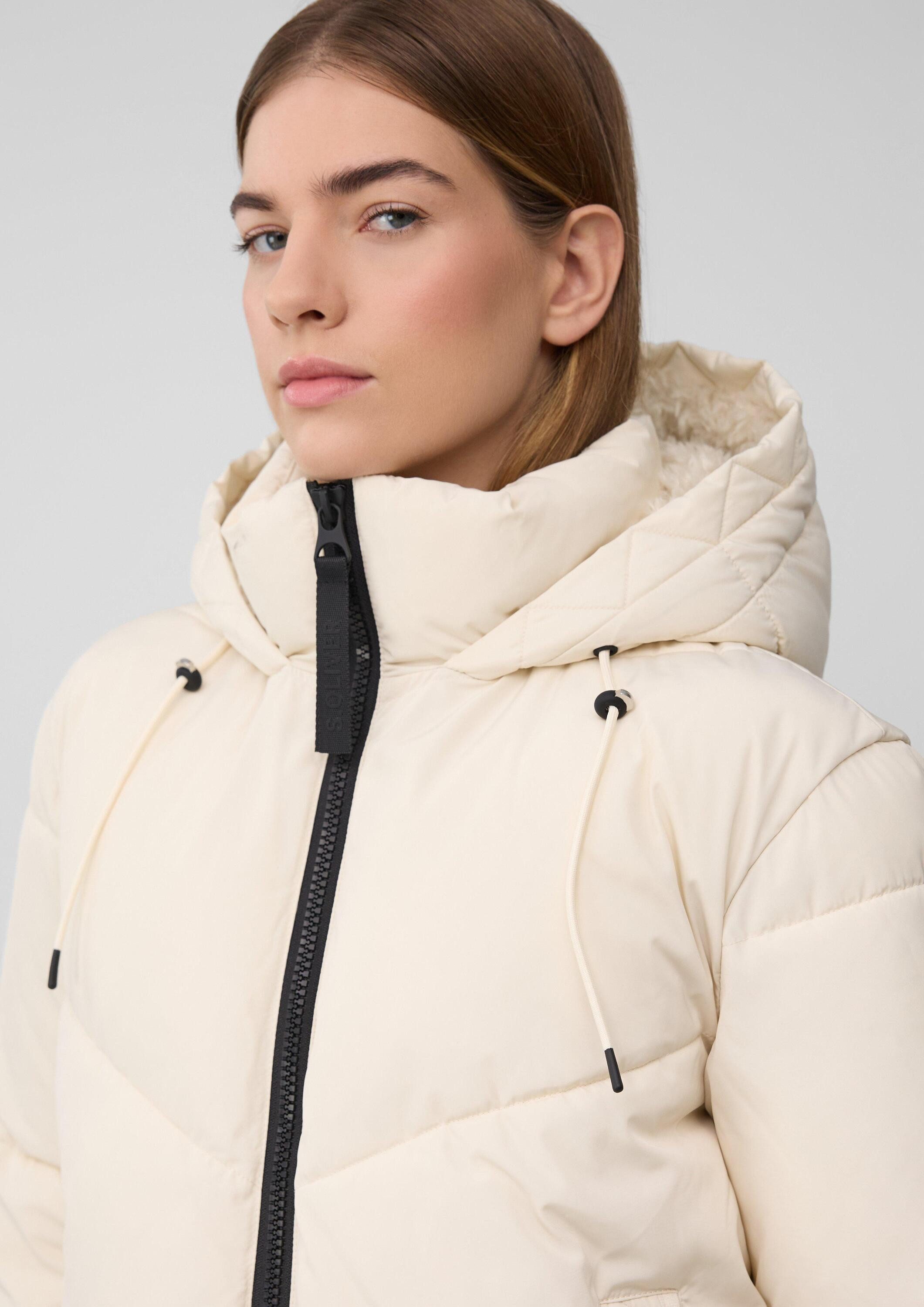s.Oliver Winterjacke Outdoor-Jacke Wärmende Pufferjacke mit gefütterter Teddyplüsch-Kapuze