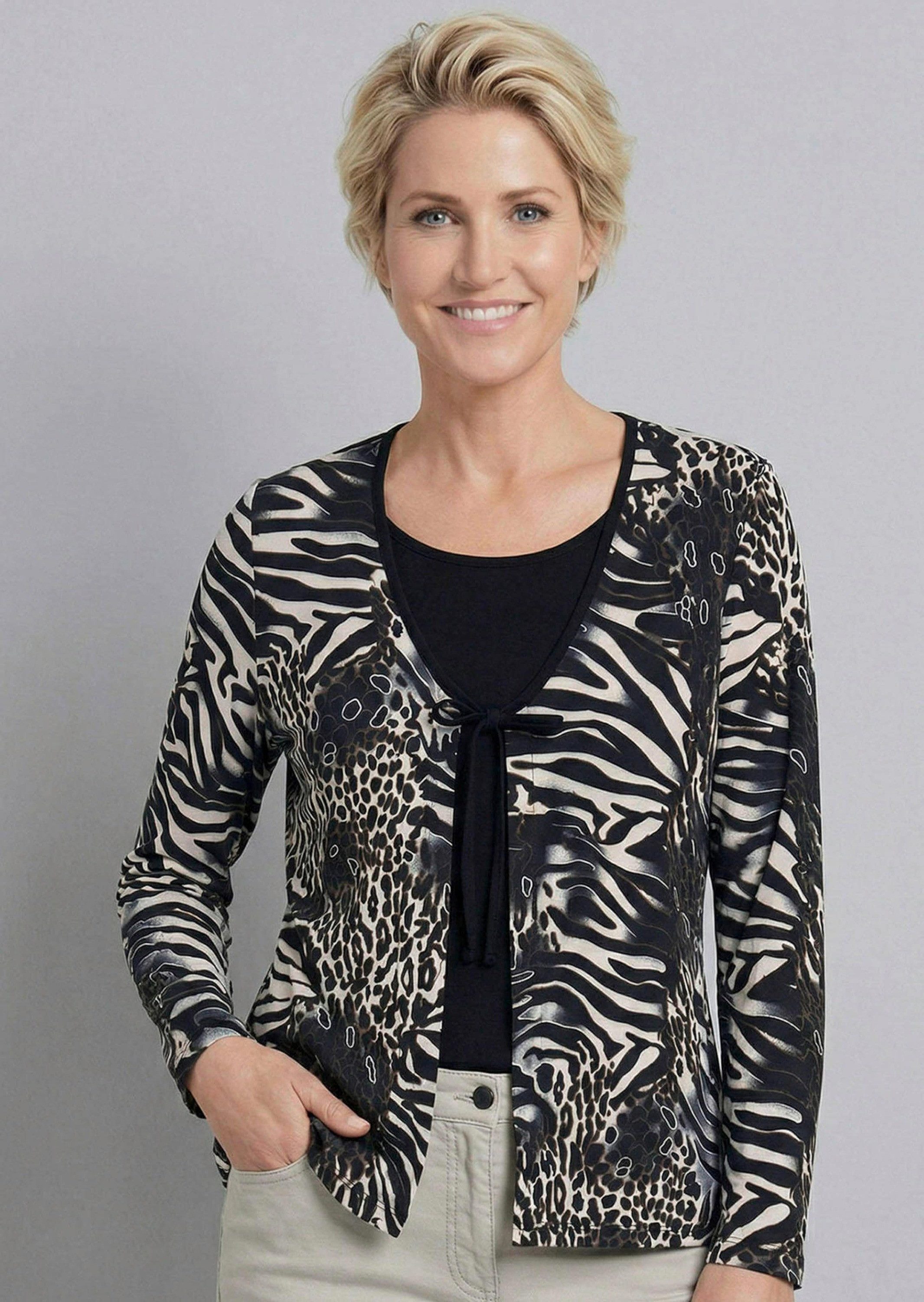 GOLDNER Longshirt 2-in-1-Shirt mit Animal Print Langarmshirt mit angenähter Jacke, Zebra- und Leopardenmuster, Jersey