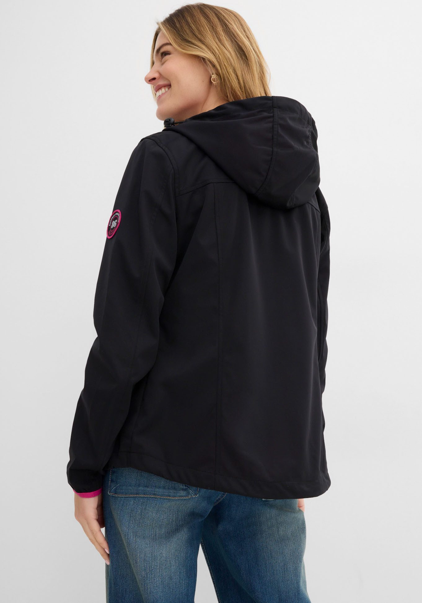 bonprix Softshelljacke leichtes Material, mit 2-Wege-Reißverschluss, mit Daumenlöchern