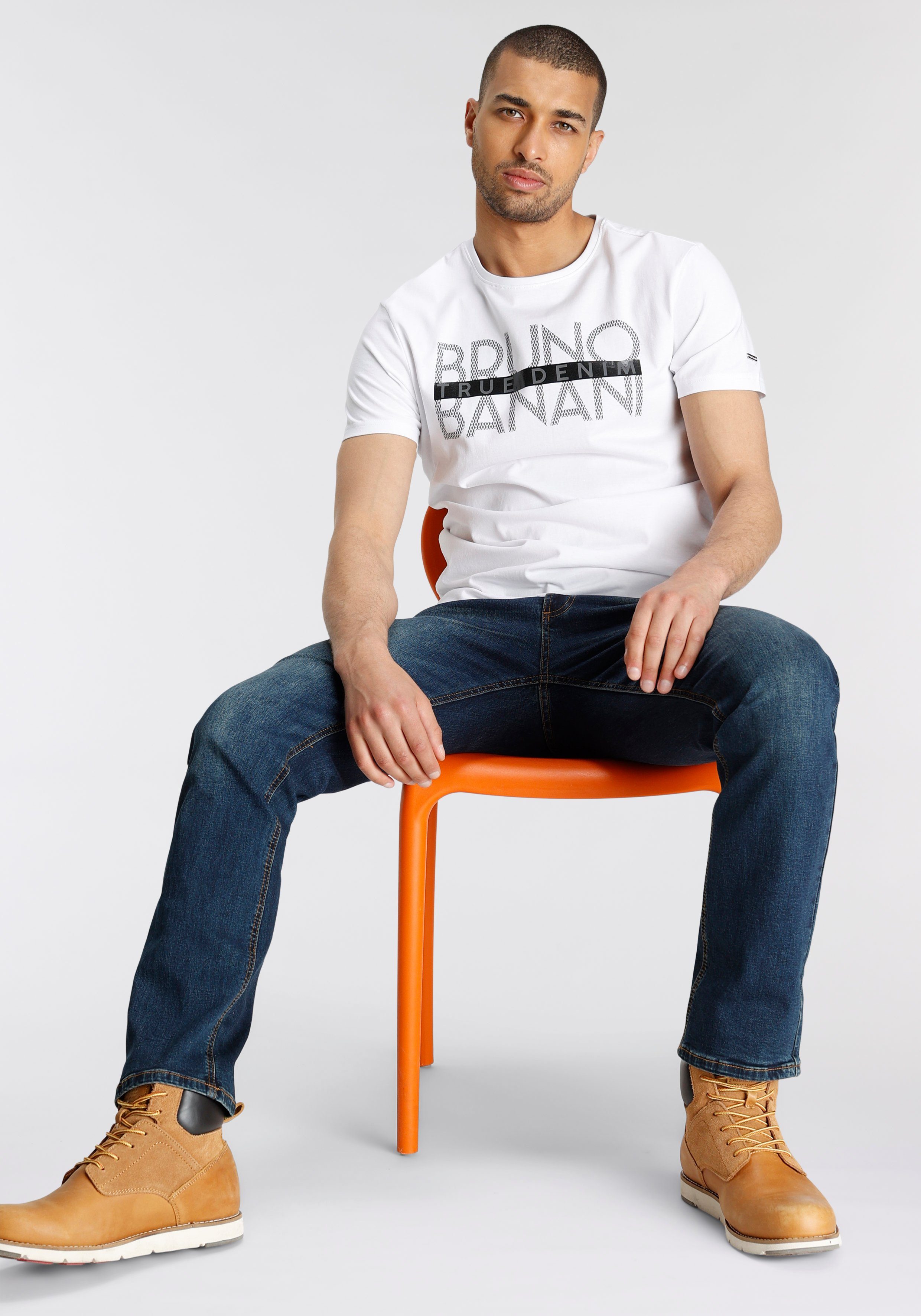 Bruno Banani T-Shirt mit glänzendem weiß Print