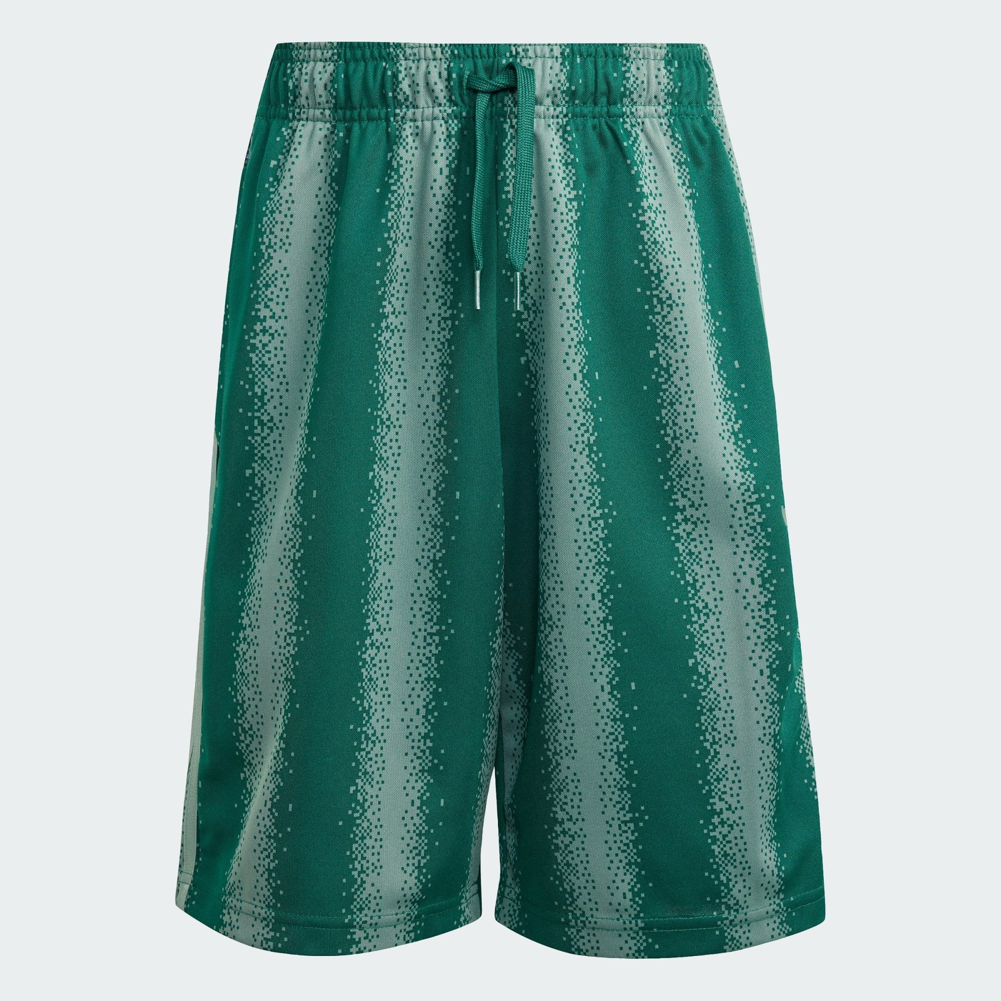 adidas Originals Shorts ADIDAS MINECRAFT OVERSIZED KNEE LENGTH SHORTS (1-tlg)