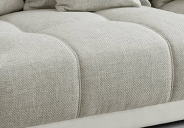 luma-home Big-Sofa 15113, XXL-Couch 306x134 cm mit Federkernpolsterung, viele Kissen, markante Steppungen, Kunstleder Weiß, Web-Strukturstoff Grau Beige
