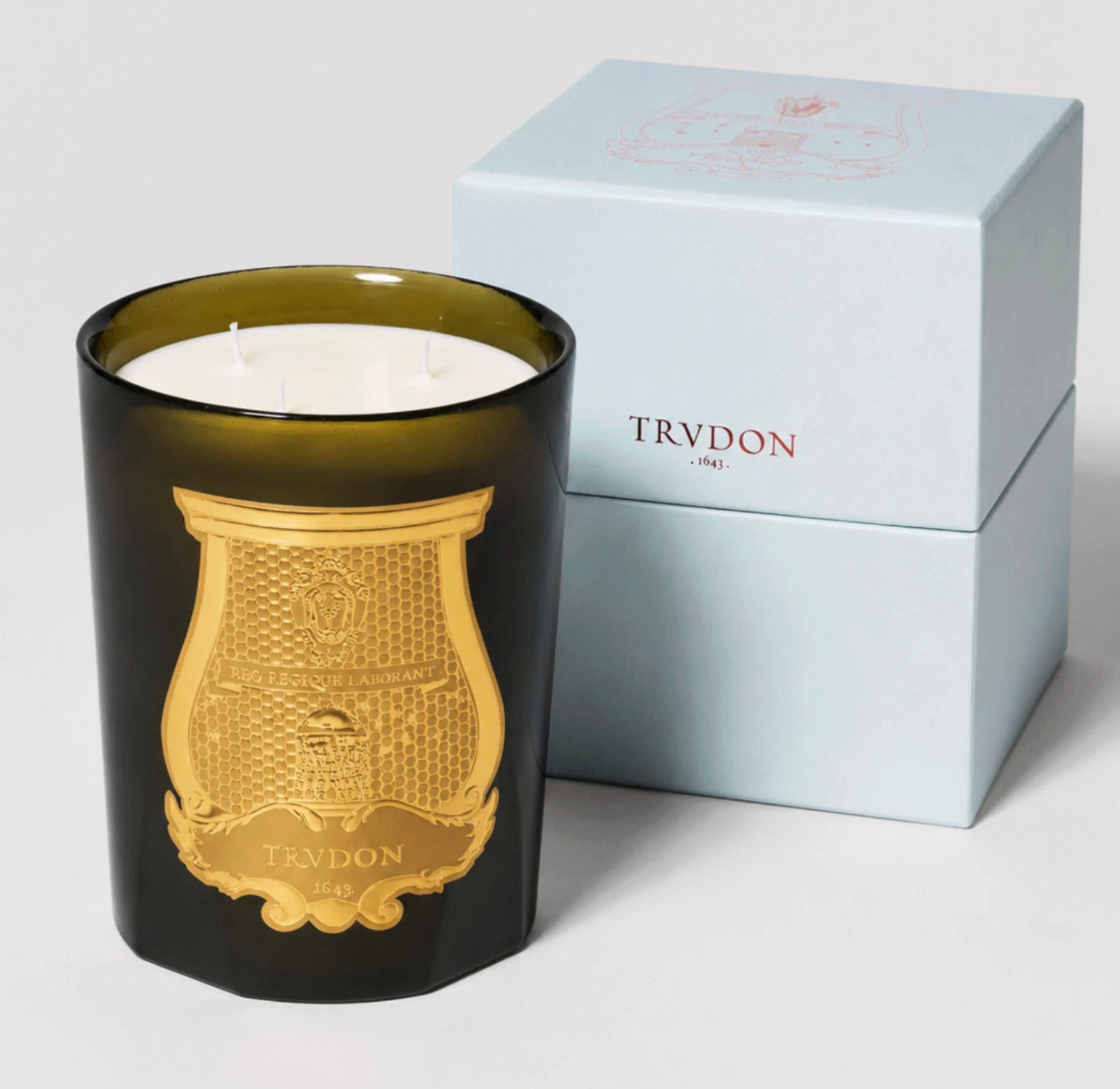 Cire Trudon Duftkerze ERNESTO Schloss Versailles Kerze 120 Std Brenndauer 800g (1-tlg), Mundgeblasenes Glas – handgefertigt in der Toskana