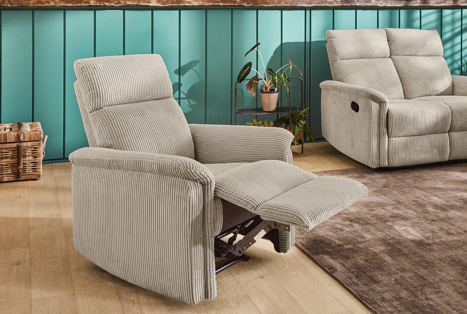 luma-home Relaxsessel 15504 (TV-Sessel mit halbautomatischer Relaxfunktion B78/T93/H100 cm), Federkern, Wellenunterfederung, Bezug Cord Beige