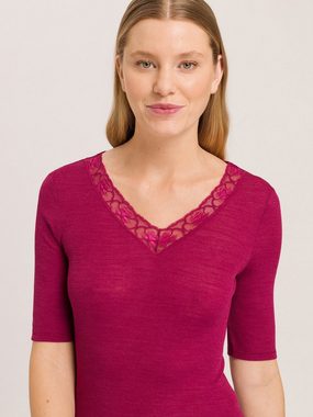 Hanro V-Shirt Woolen Lace