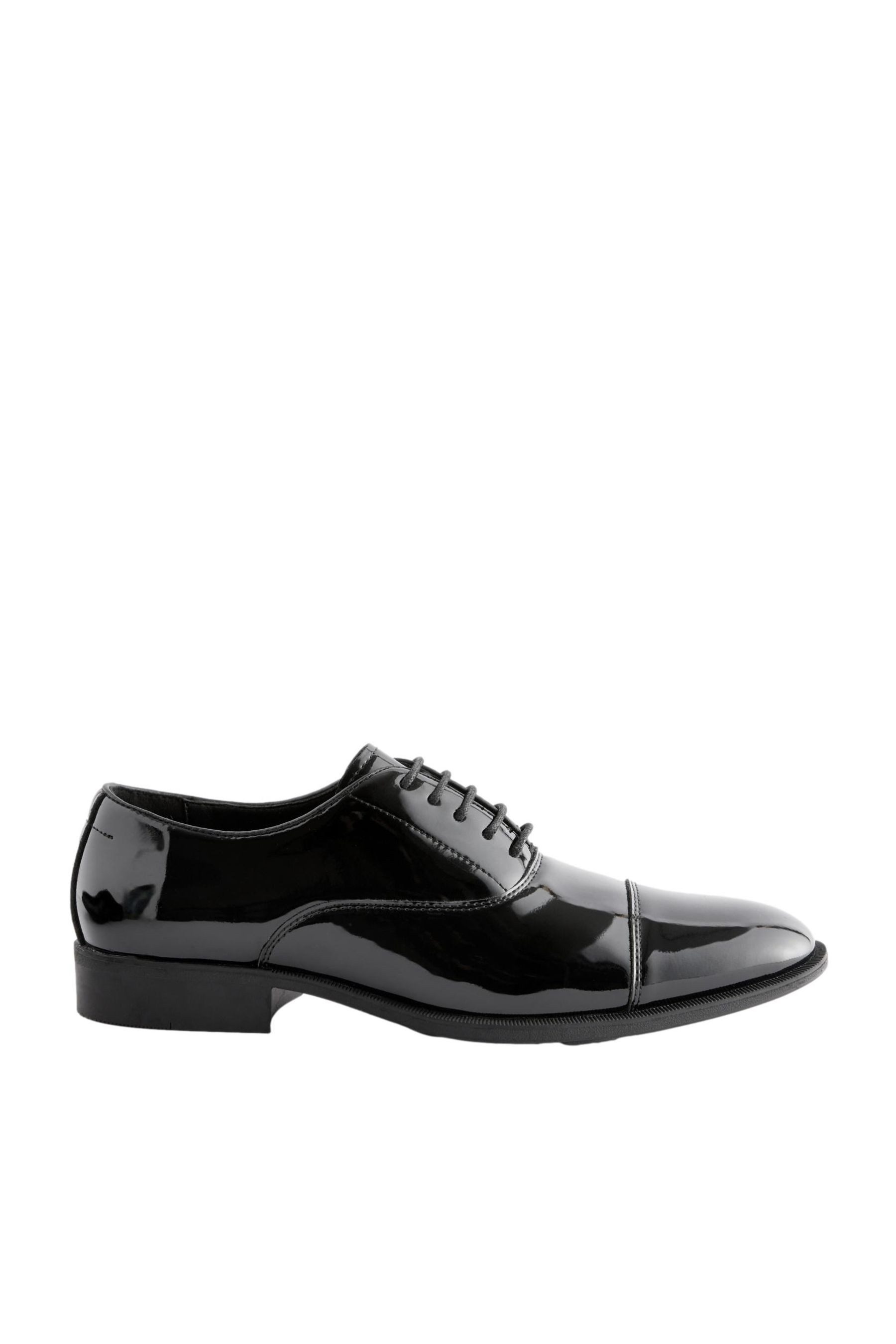 Next Oxfordschuhe aus Lackleder, weite Passform Schnürschuh (1-tlg)