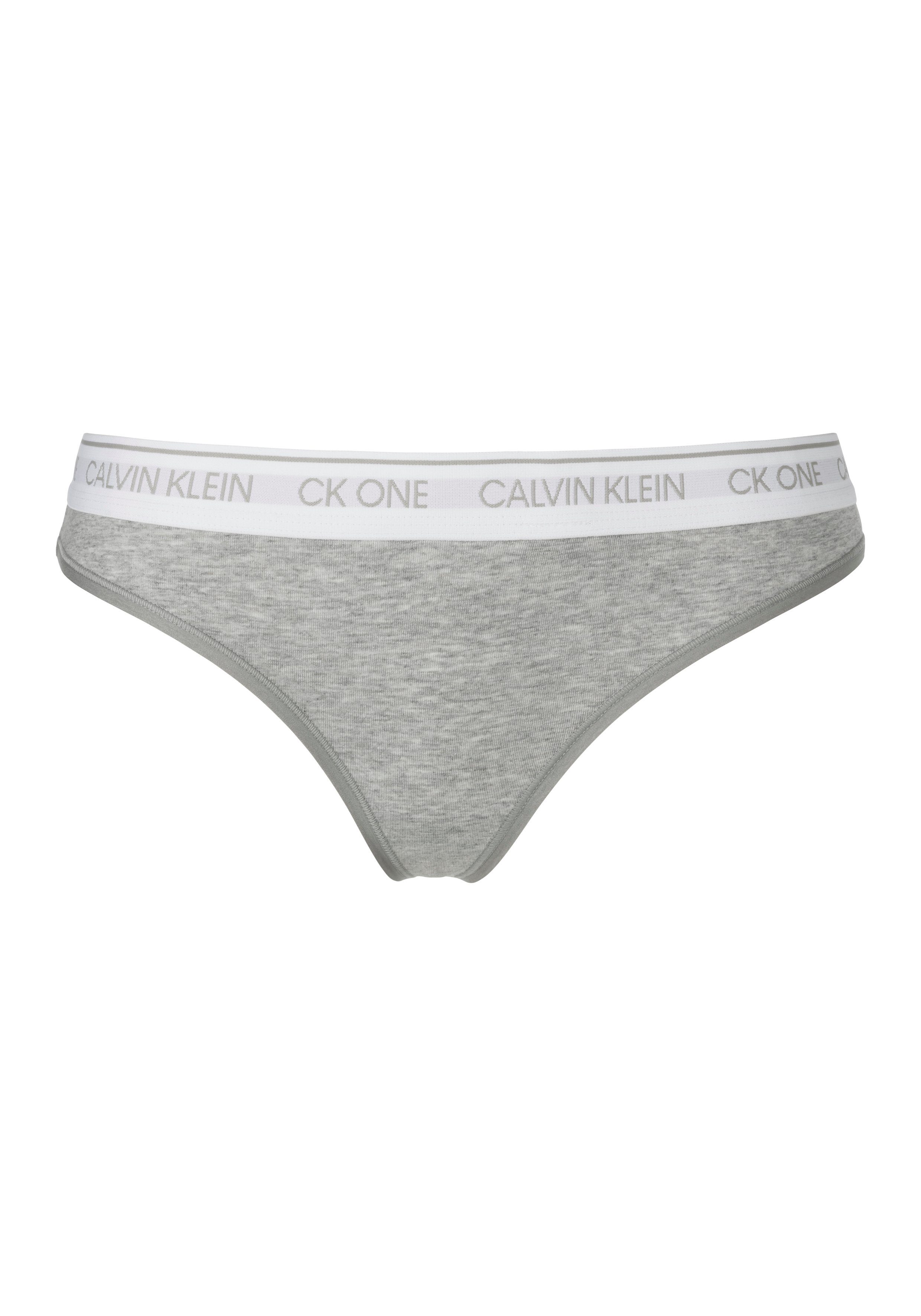 Wäsche/Bademode Unterhosen Calvin Klein String CK ONE COTTON mit modischem Logobündchen
