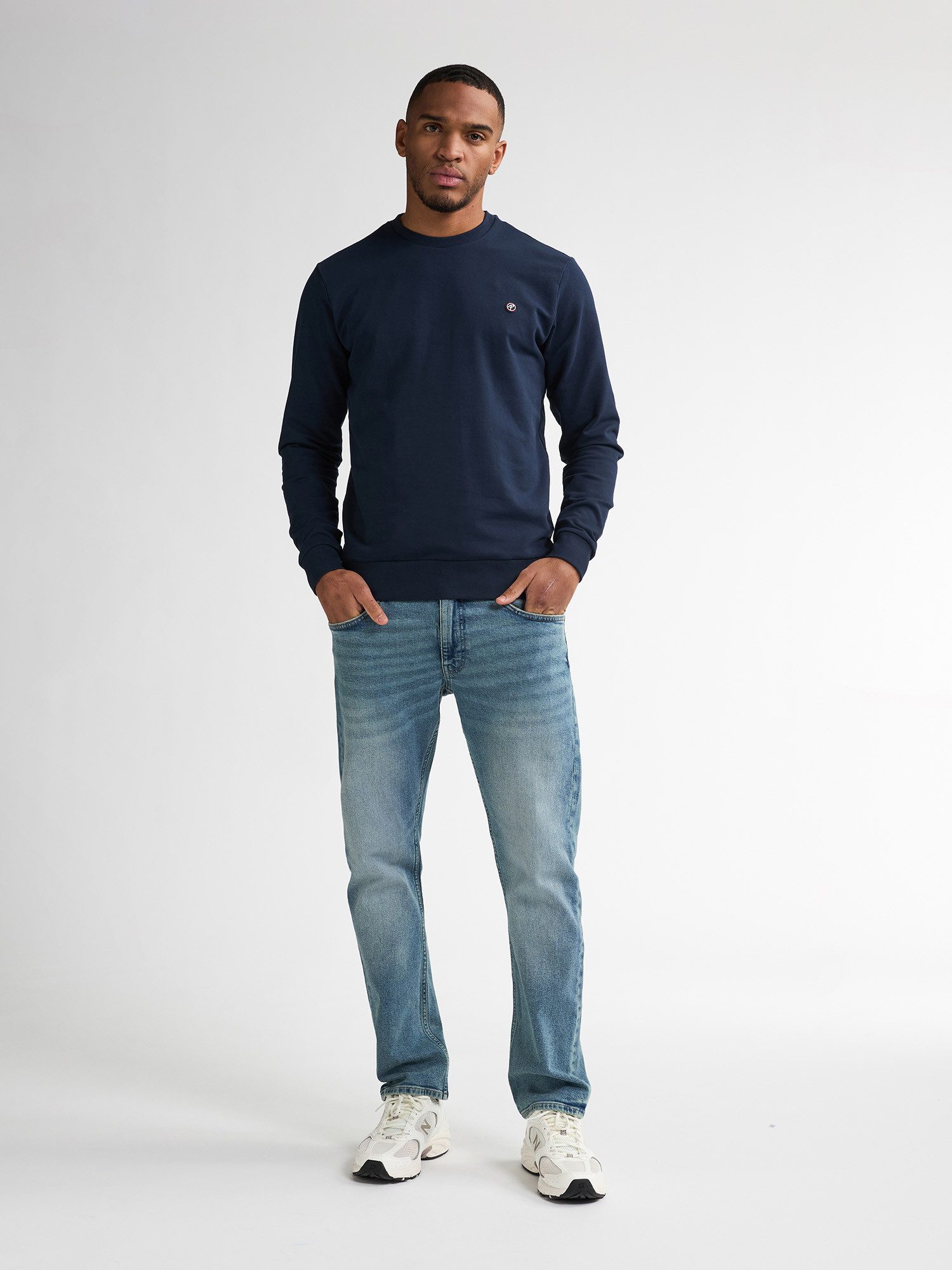 Petrol Industries Straight-Jeans mit optisch 2teiliger Gesäßtasche