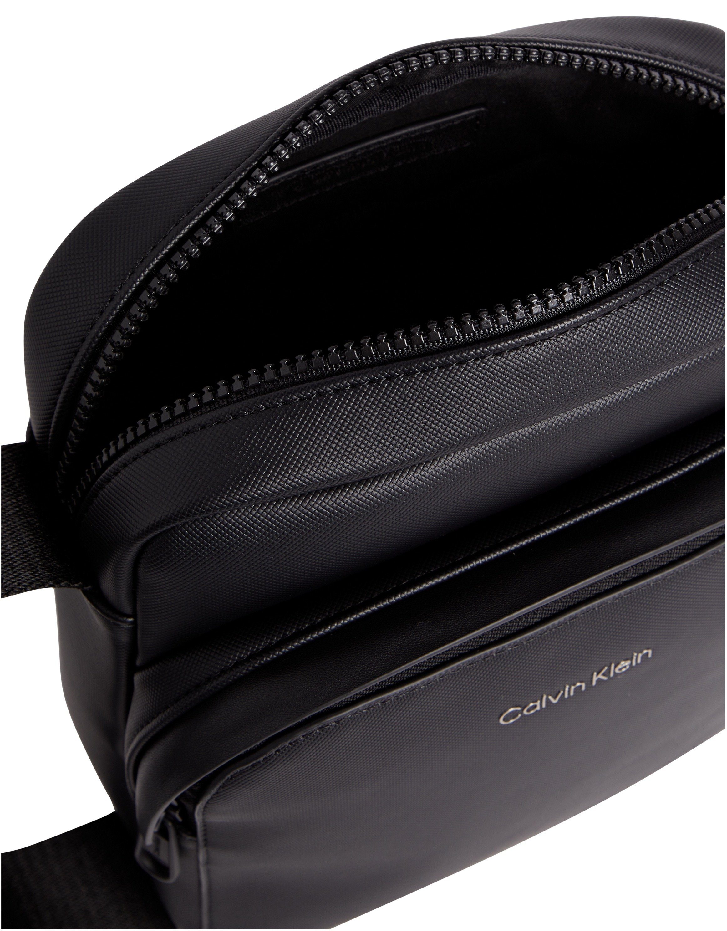 Calvin Klein Mini Bag mit W/PCKT, CK PIQUE Schulterriemen REPORTER MUST S