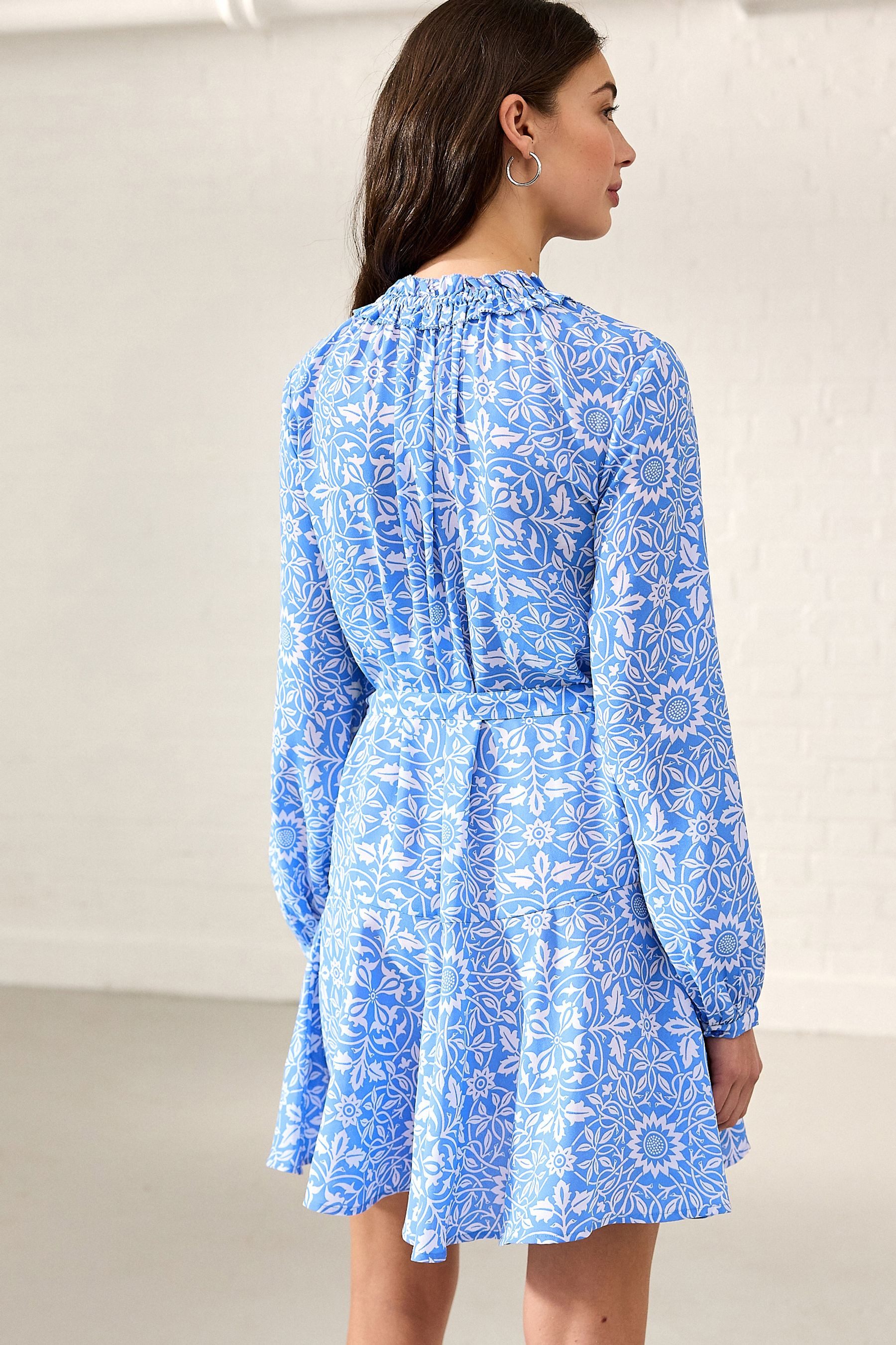 Next Minikleid Mini-Hemdkleid mit Bindegürtel, Kurzgröße (1-tlg) günstig online kaufen
