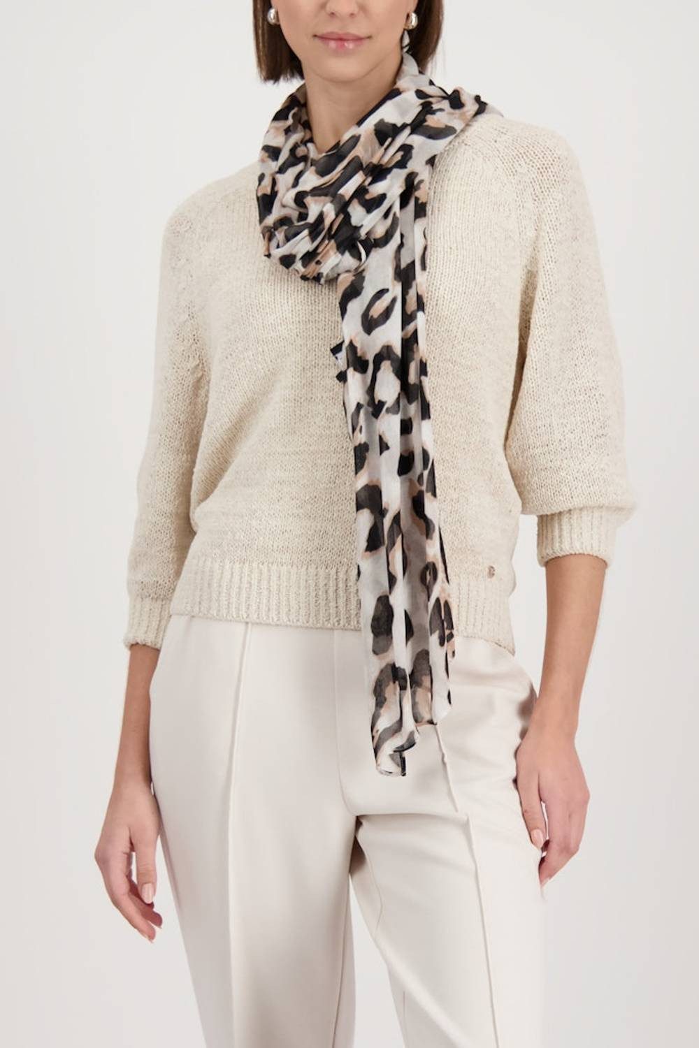 Monari Modeschal 410446, Auffälliger Leoprint als Eyecatcher