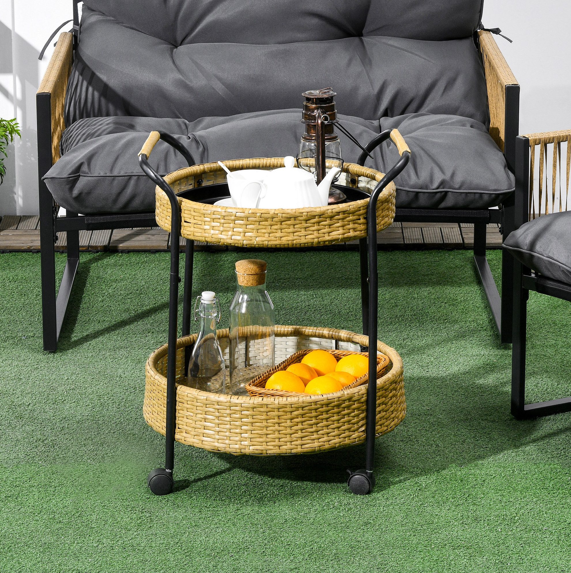 OKWISH Servierwagen Gartenrollwagen aus Rattan mit 2 Regalen, Runde Form, Natur, (Packung, 1 St), Garten- und Küchenrollwagen mit Griffen, Outdoor Barwagen, Φ50 x 66 cm