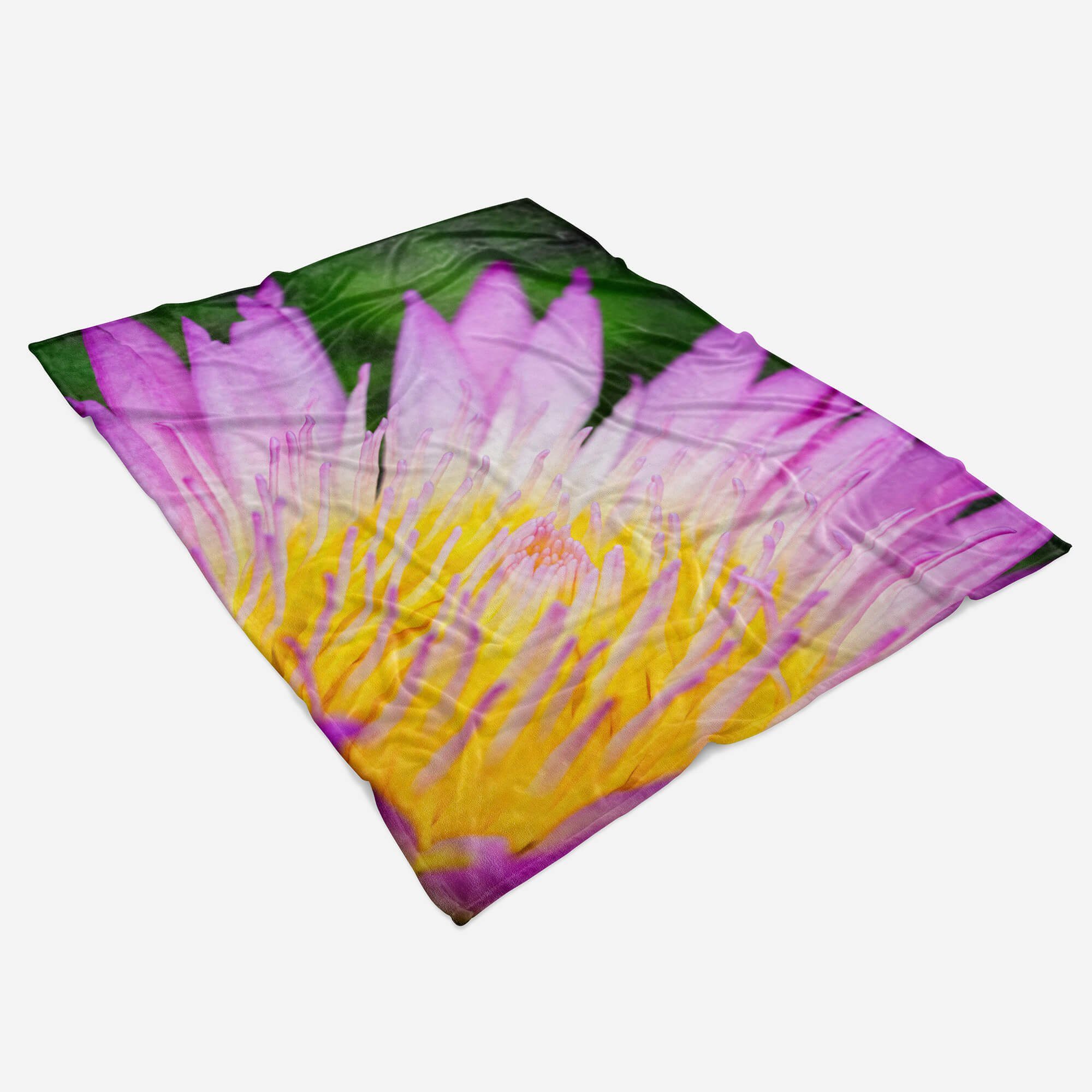 Sinus Art Strandhandtuch mit Kuscheldecke Saunatuch Handtuch Blume (1-St), Blüte Makrof, Baumwolle-Polyester-Mix Fotomotiv Handtücher Handtuch
