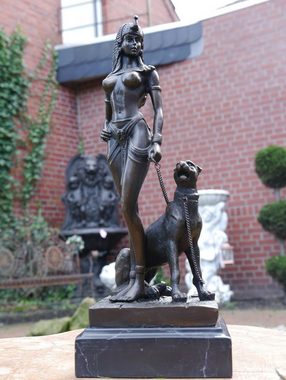 AFG Dekoobjekt Bronze-Statue, Pharaonin mit Leopard auf Marmorsockel