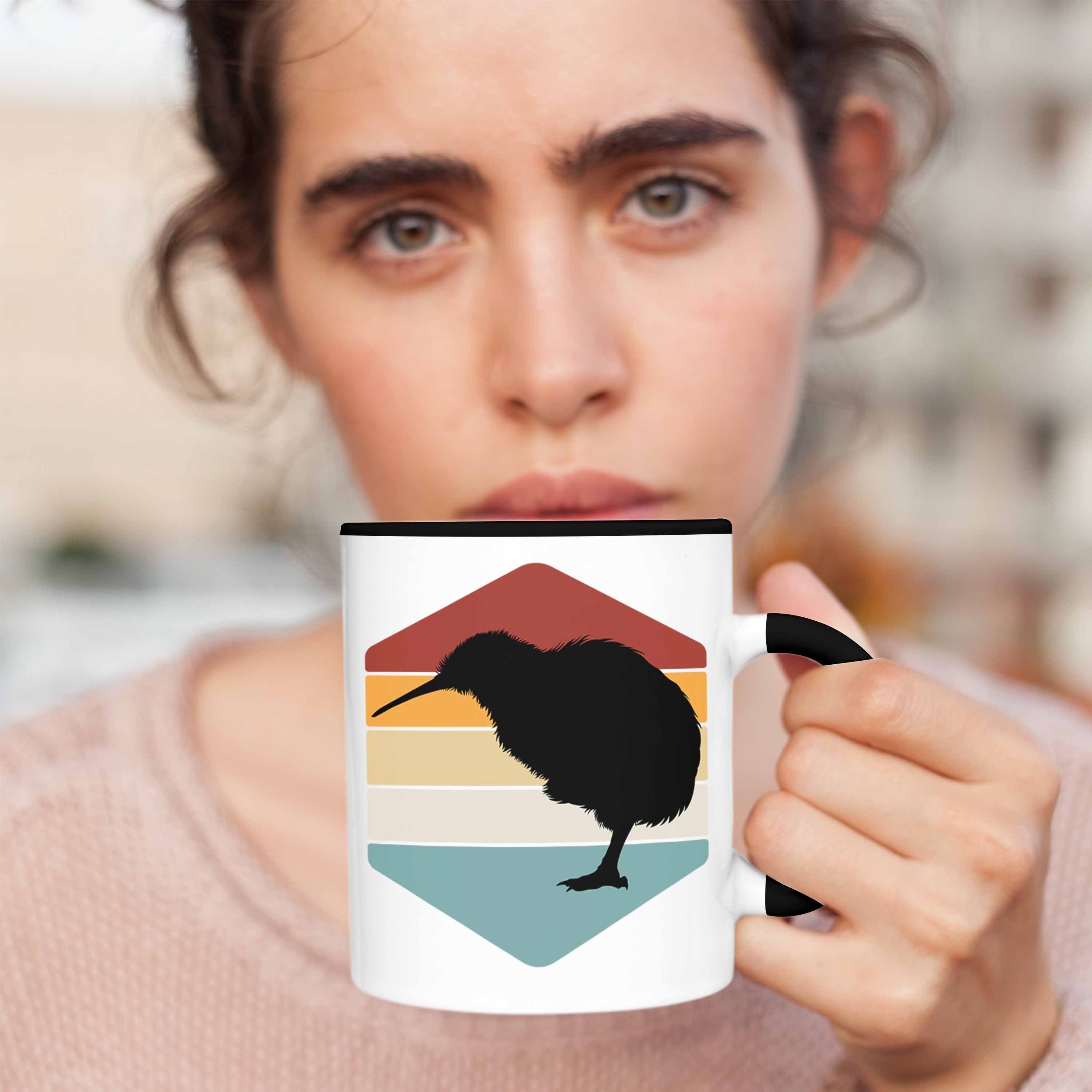 Trendation Tasse Neuseeland Newzeeland Geschenk Geschenkid Kiwi Tier Auslandsjahr Schwarz Tasse