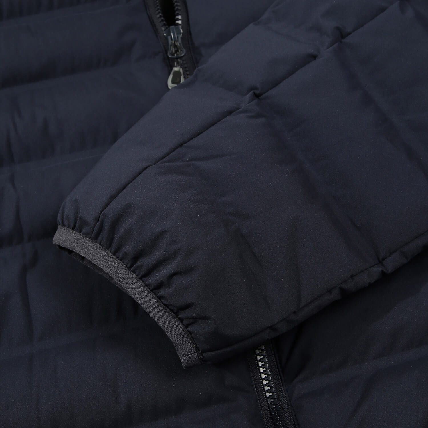 Blue Wave Steppjacke Maximilian Herren Jacke Maximilian gesteppt in Daunenoptik mit Stehkragen