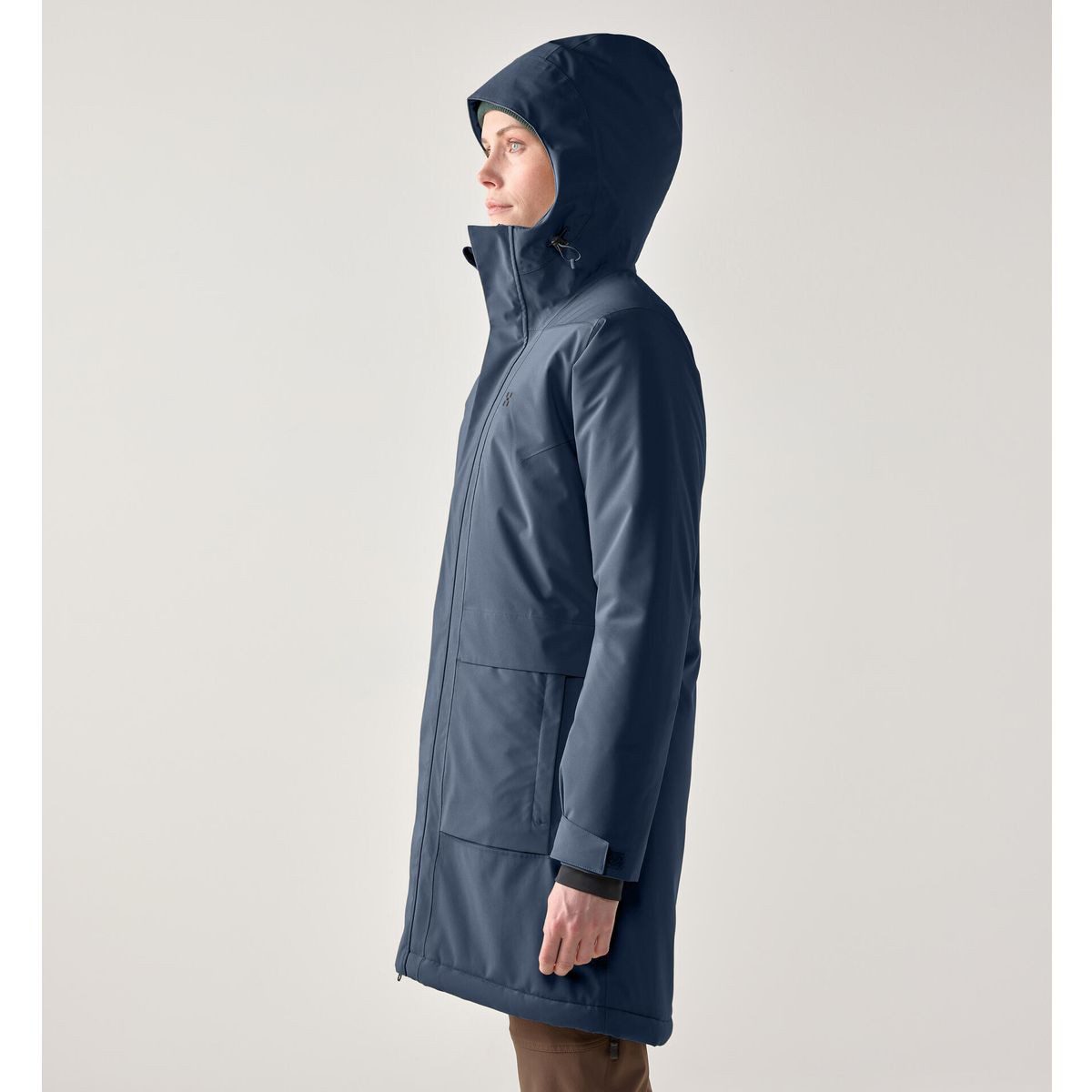 Haglöfs Outdoorjacke Salix Proof Mimic II Parka Women Hochwertiger Damenparka aus recyceltem Material, ideal für