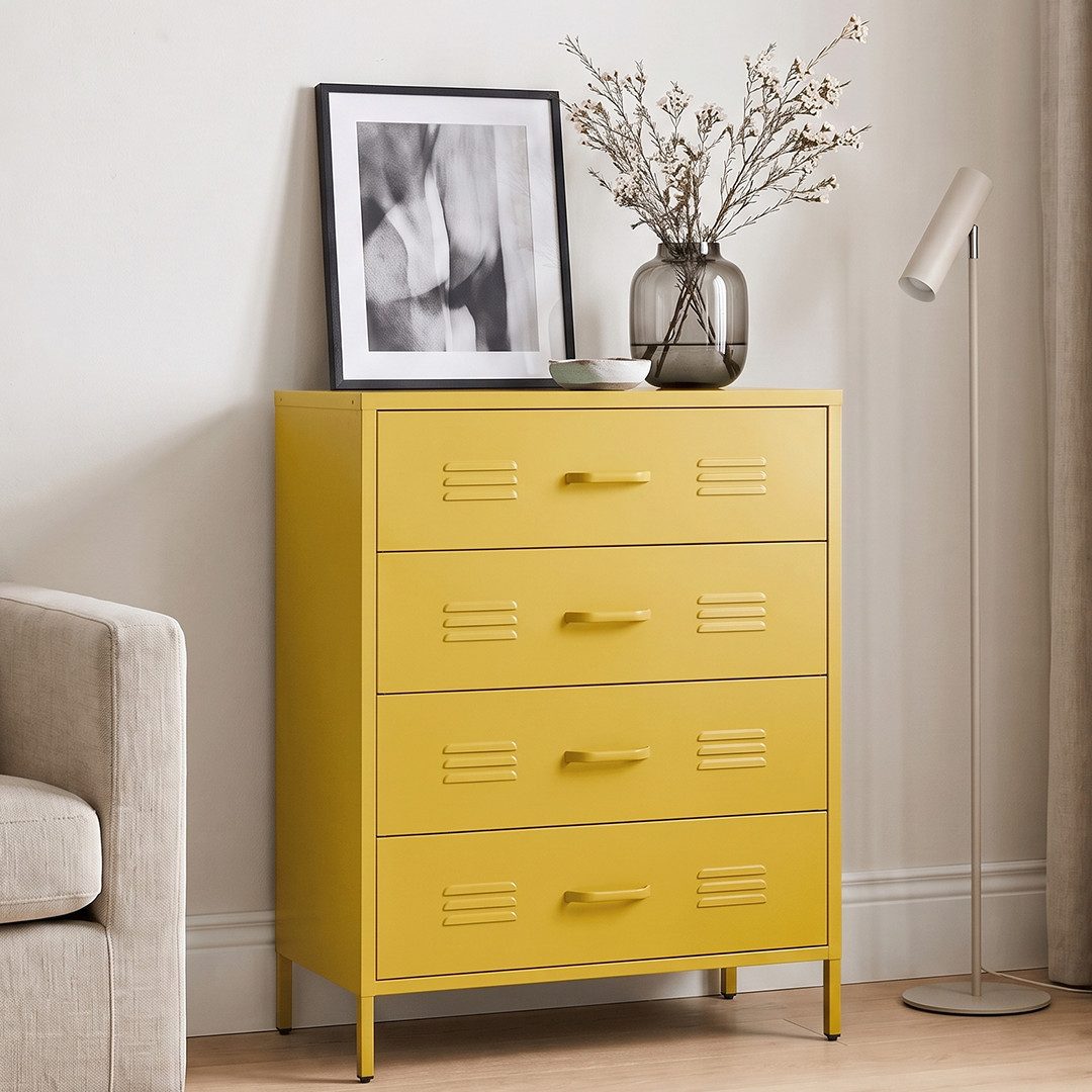 skølm Kommode Atria aus Metall (Senfgelb), Sideboard mit 4 Schubladen, Metallschrank mit höhenverstellbaren Füßen