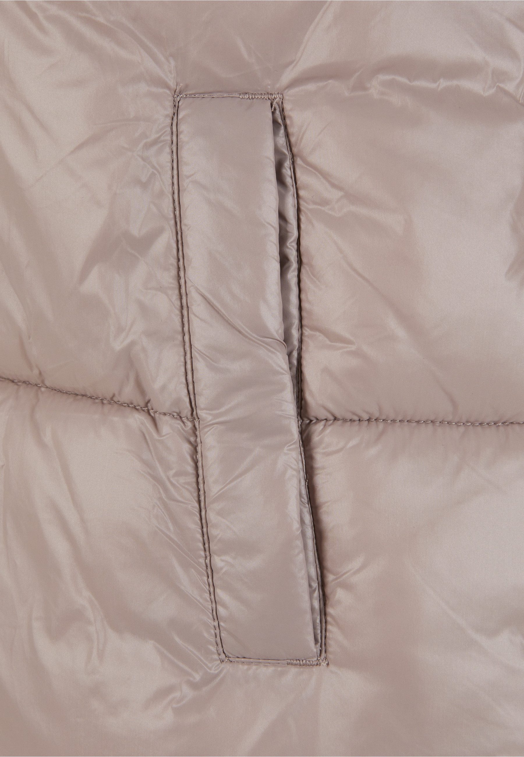 URBAN CLASSICS Winterjacke Urban Classics Ladies Recycled Short Shiny Puffer Jacket (1-St)