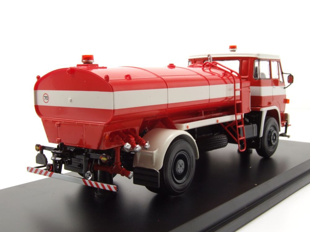 Premium ClassiXXs Modellauto Skoda LIAZ 100.850 SA 8 Tanklaster rot weiß, Maßstab 1:43