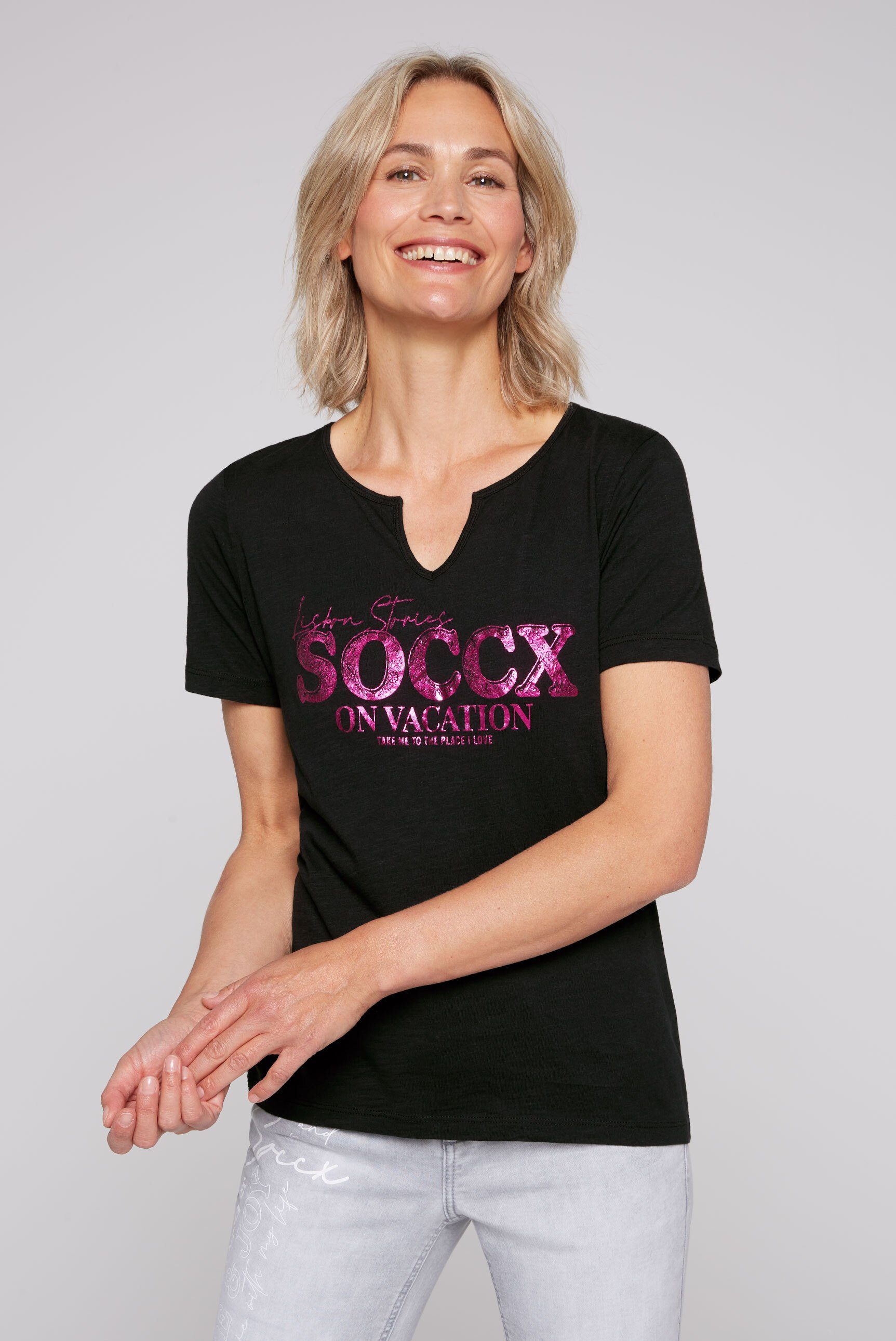 SOCCX Rundhalsshirt mit offenen Kanten am Saum