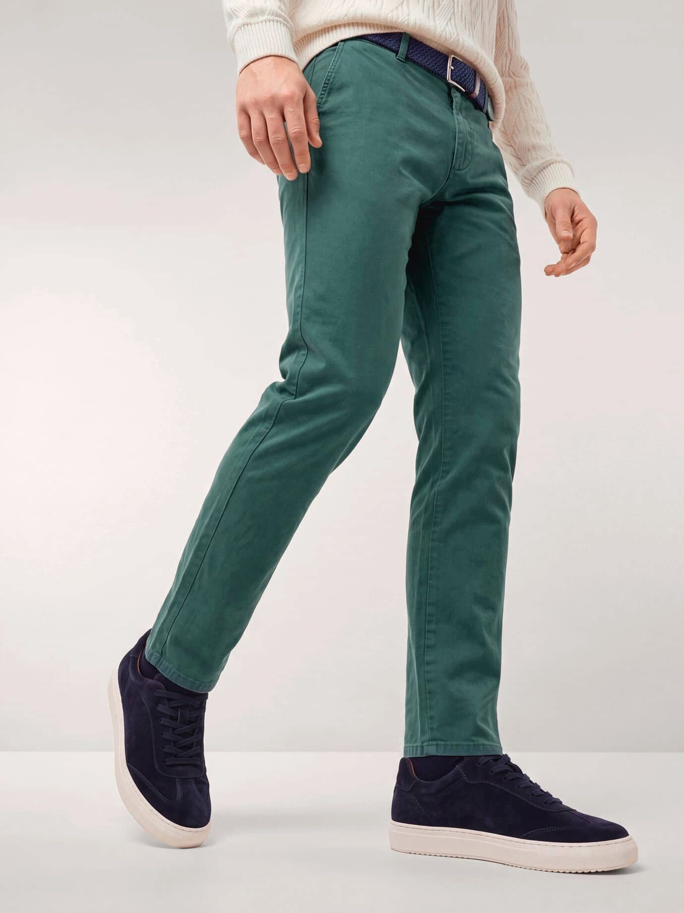 Walbusch Chinohose Herren Chino inklusive Gürtel Regular fit Flex-Bund (ca. 3 cm dehnbar). Gürtelschlaufen. 2 Schubtaschen